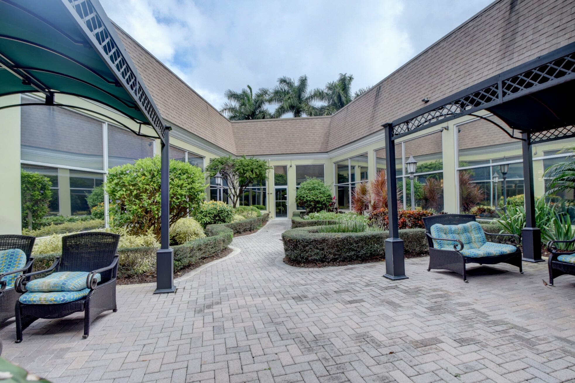 189 WATERFORD H, Delray Beach, FL 33446 65