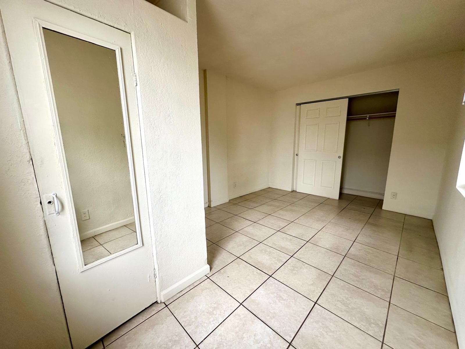 610 33rd Street 1/2, West Palm Beach, FL 33407 7