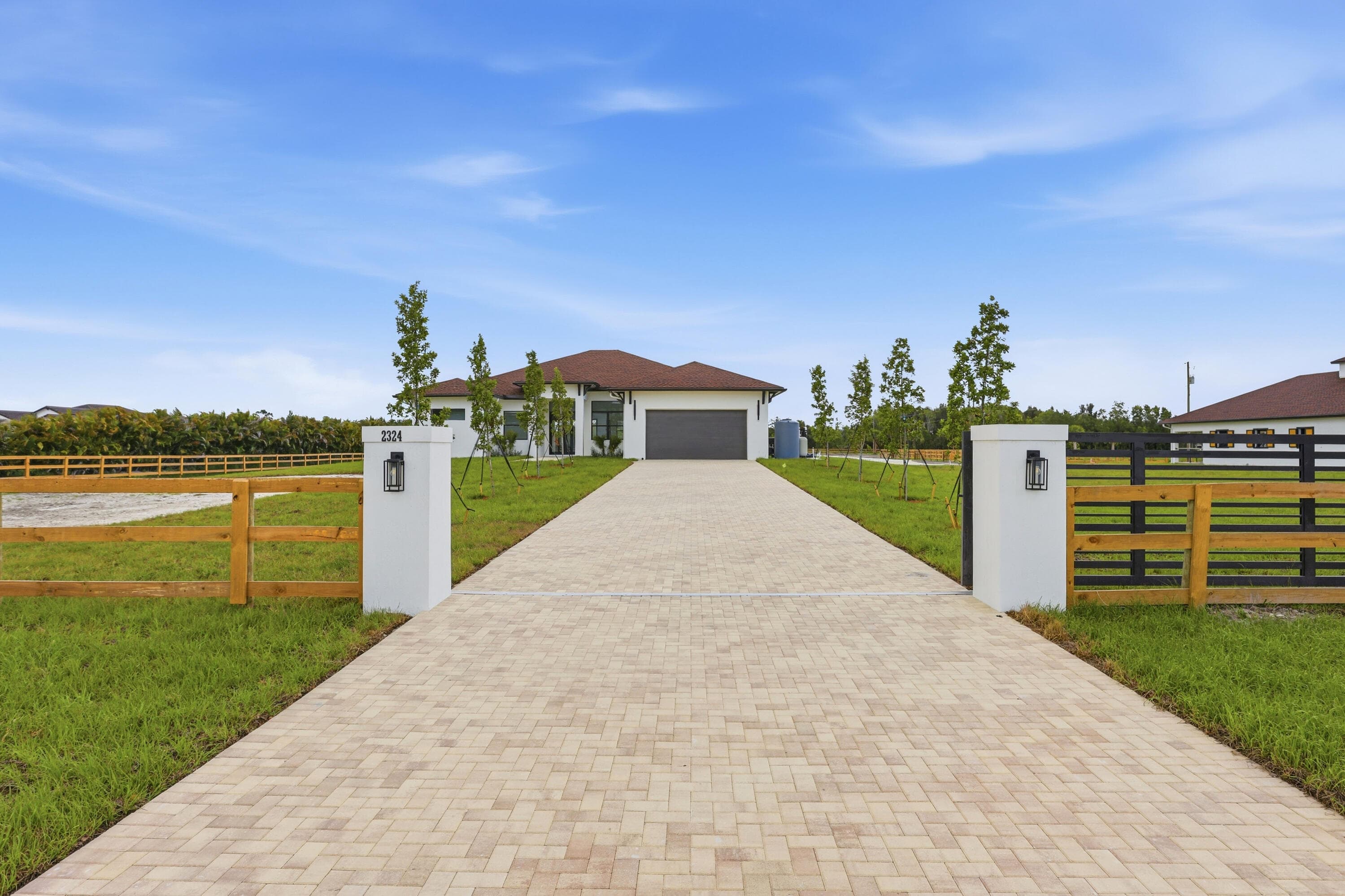 2324 Deer Run Trail, Loxahatchee, FL 33470