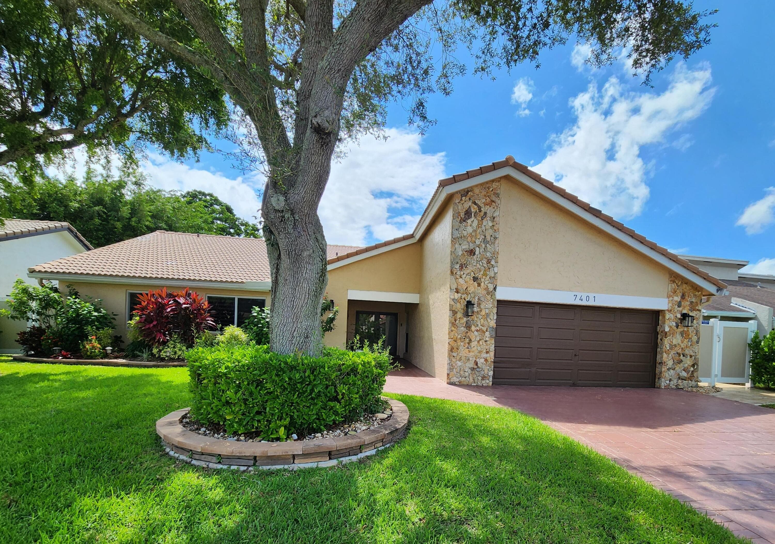 7401 CORKWOOD Terrace, Tamarac, FL 33321 19