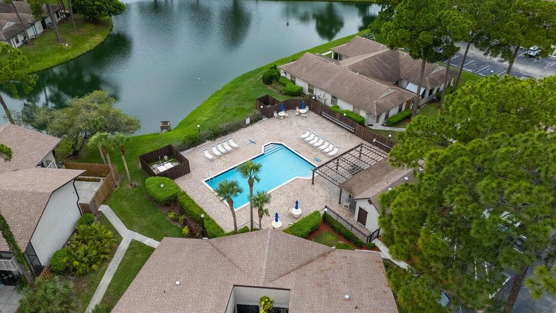 2826 Stoneway Lane A, Fort Pierce, FL 34982 28