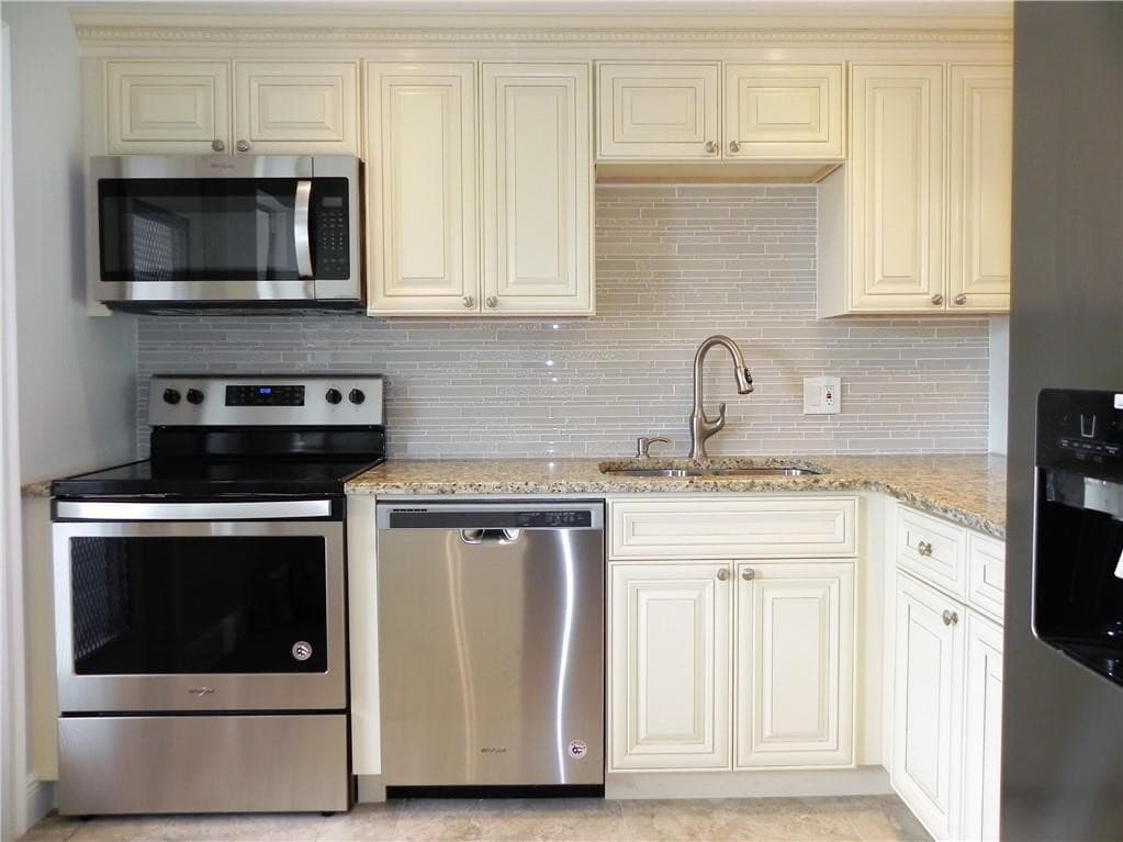 4650 Washington Street 207, Hollywood, FL 33021 2