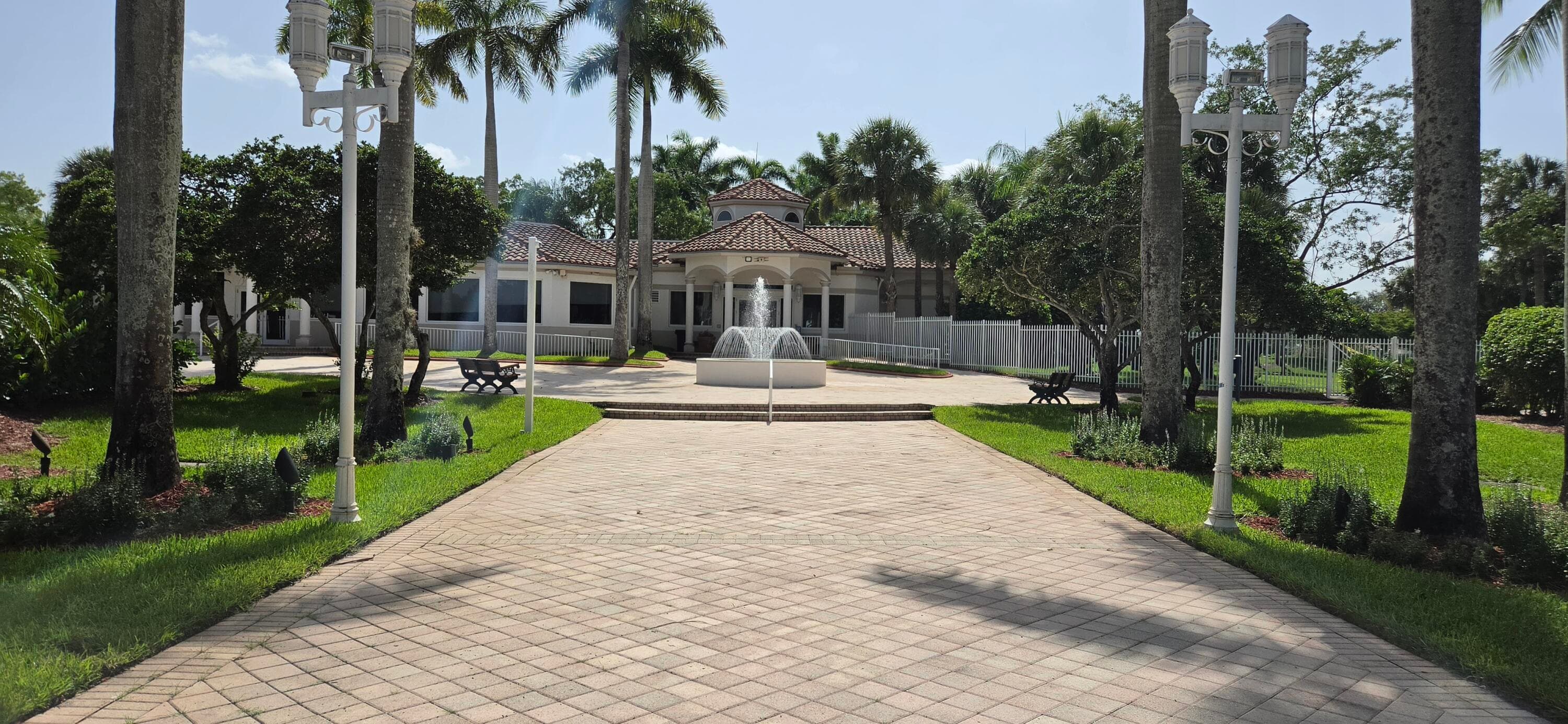 17021 NW 10TH Street, Pembroke Pines, FL 33028 54