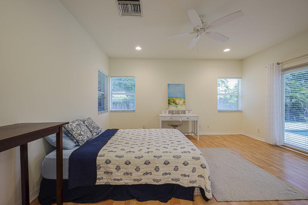 384 NW 23rd Street, Boca Raton, FL 33431 4