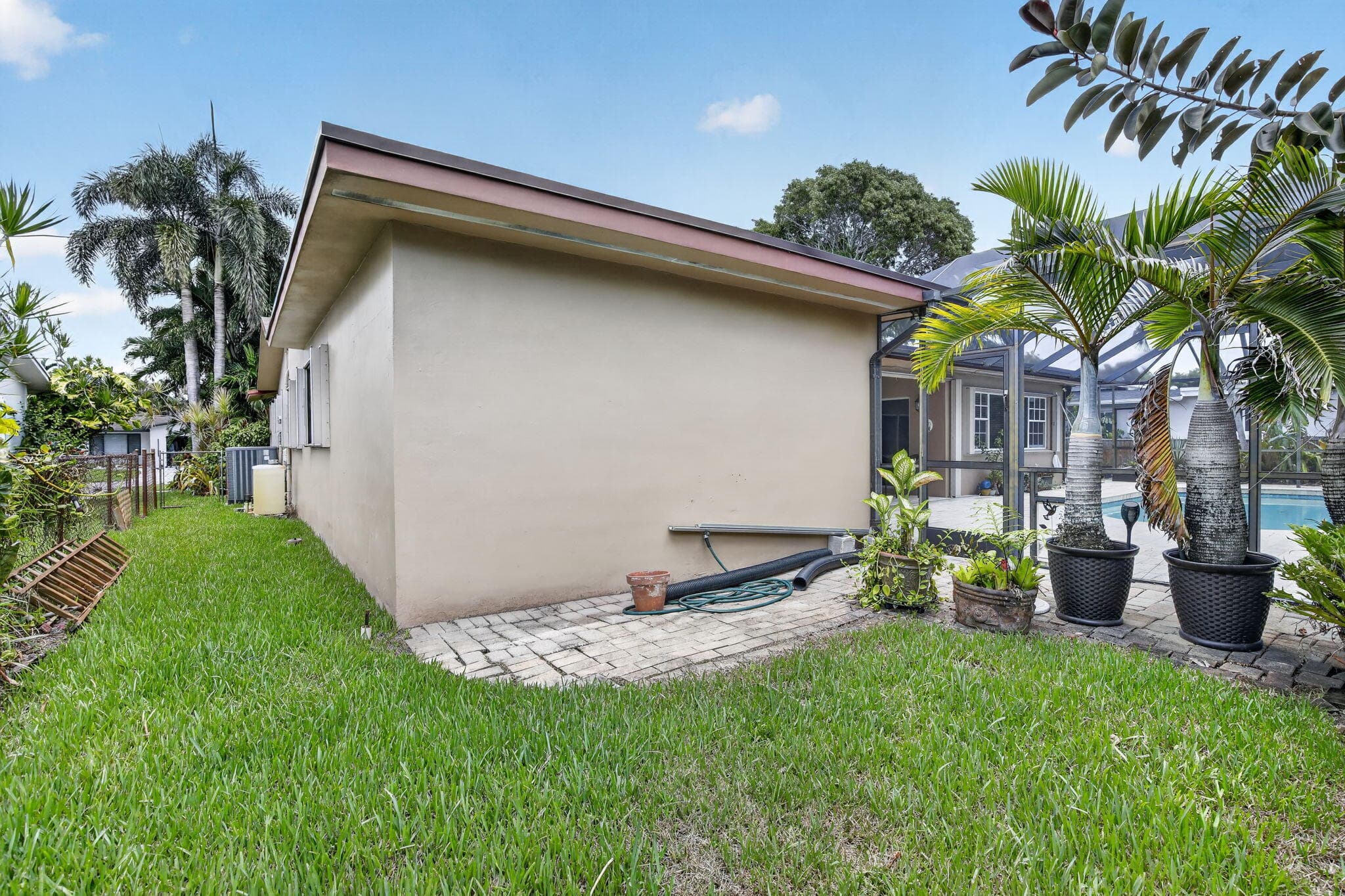 1851 NW 106TH Avenue, Pembroke Pines, FL 33026 47