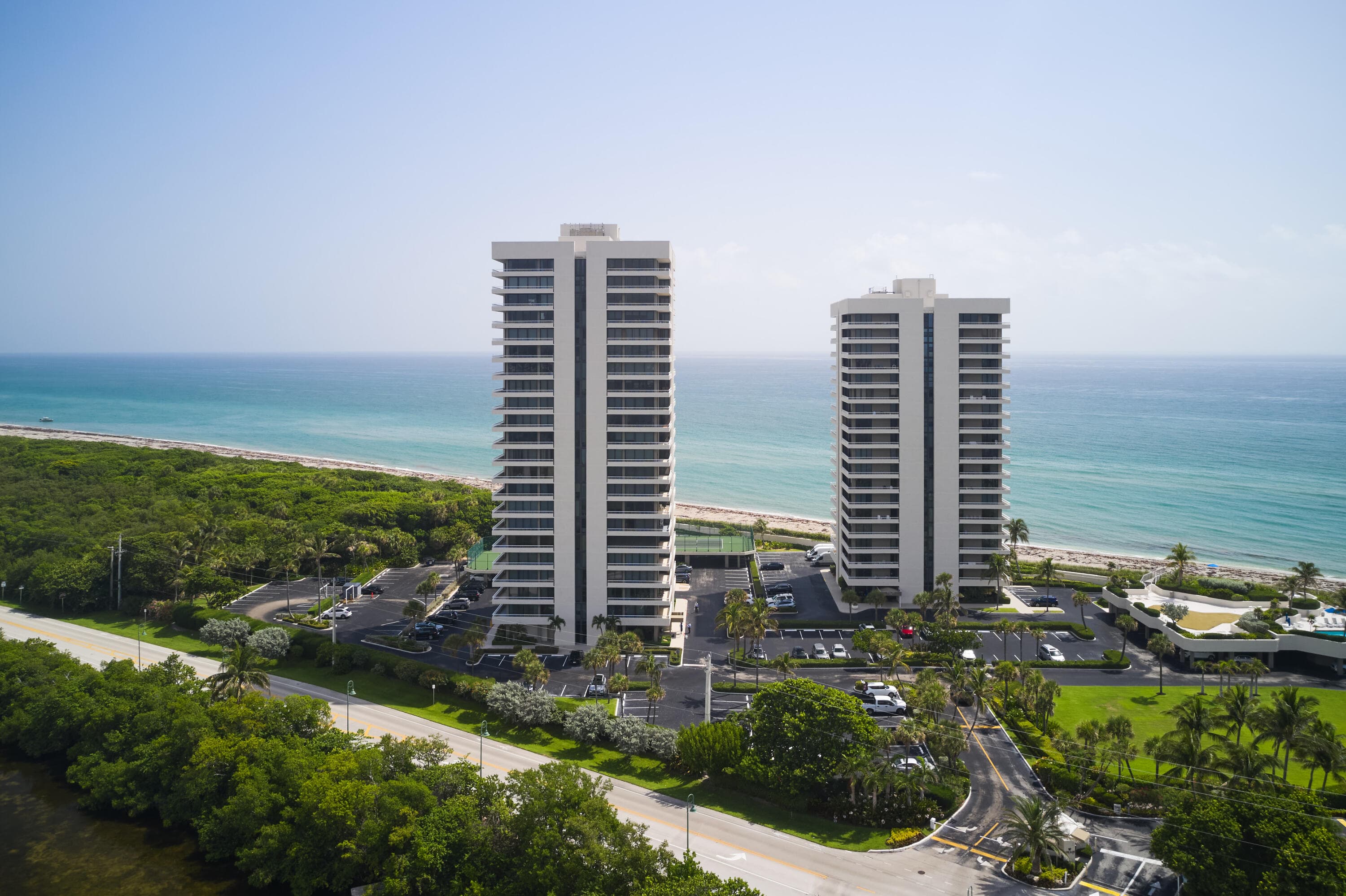 5550 N Ocean Drive 9D, Singer Island, FL 33404 32