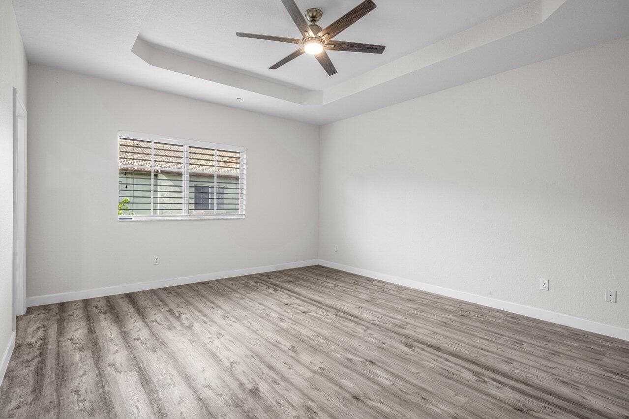 48 NW HAWTHORNE Place, Boca Raton, FL 33432 20
