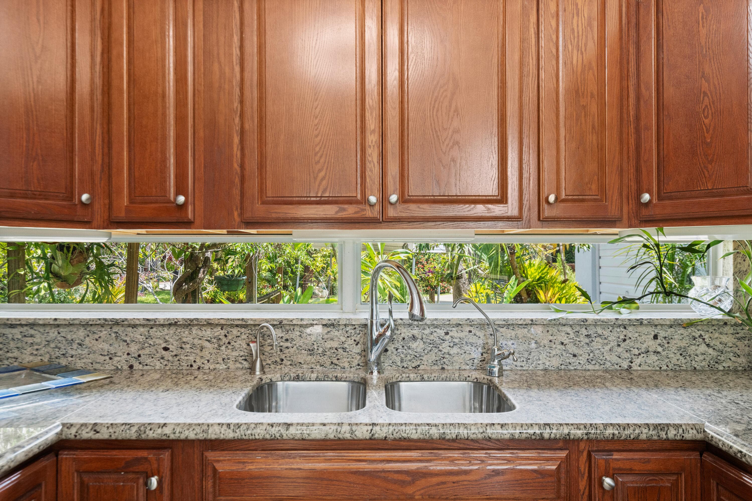 505 SW North Carolina Drive, Stuart, FL 34994 18