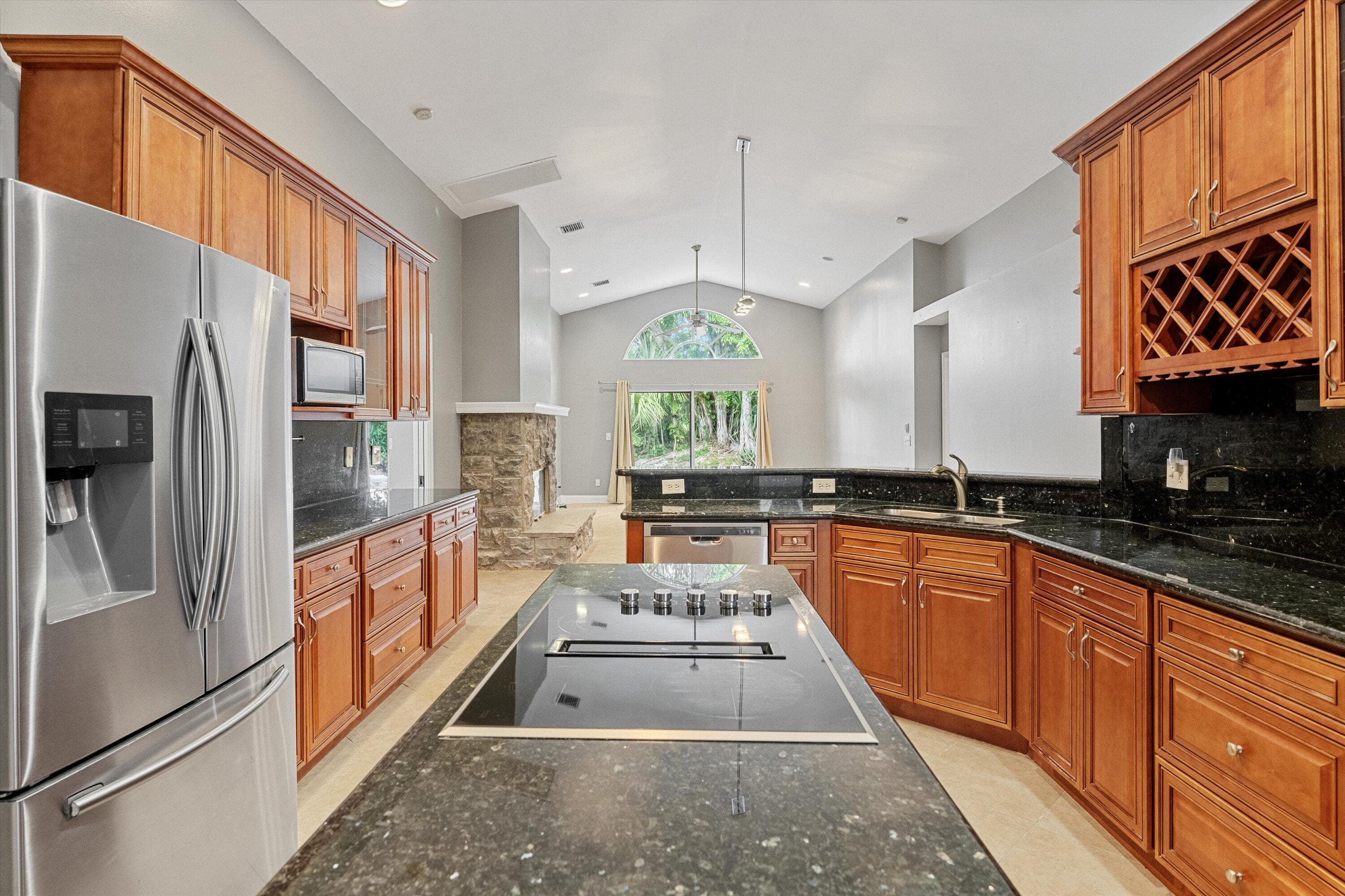 1851 Oak Berry Circle, Wellington, FL 33414 8