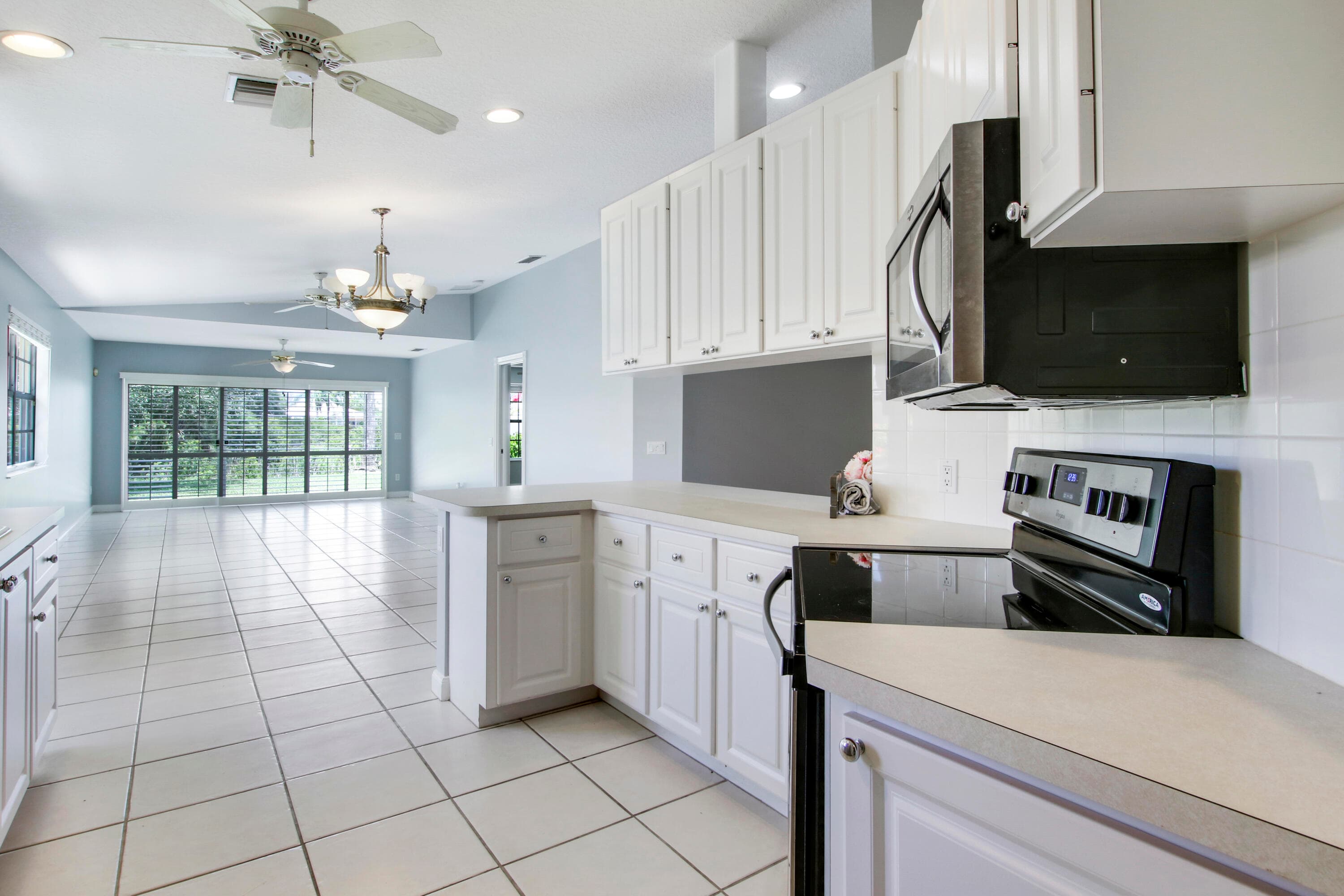 10870 SW Dardanelle Drive, FL 34987 4