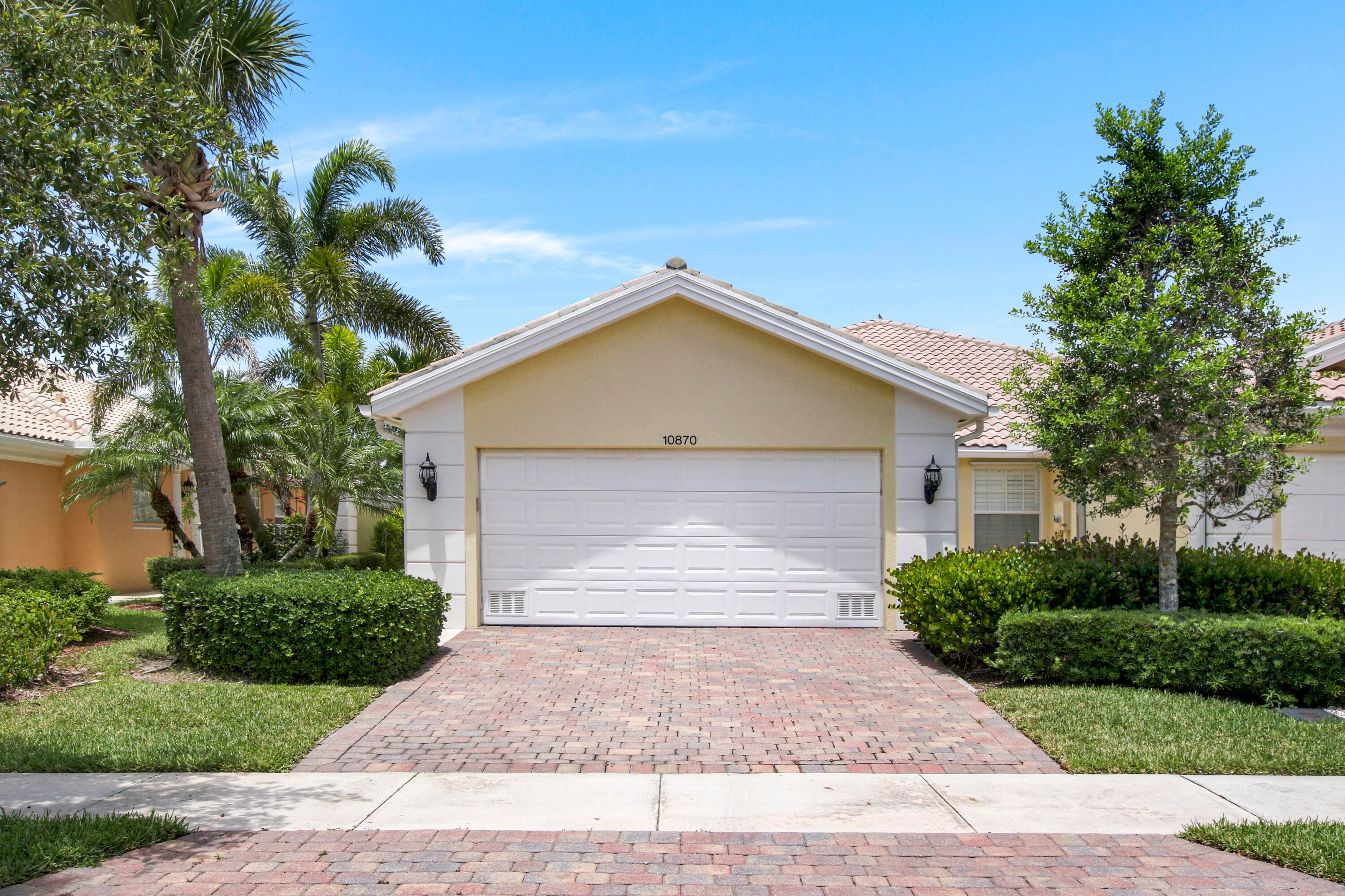 10870 SW Dardanelle Drive, FL 34987 2