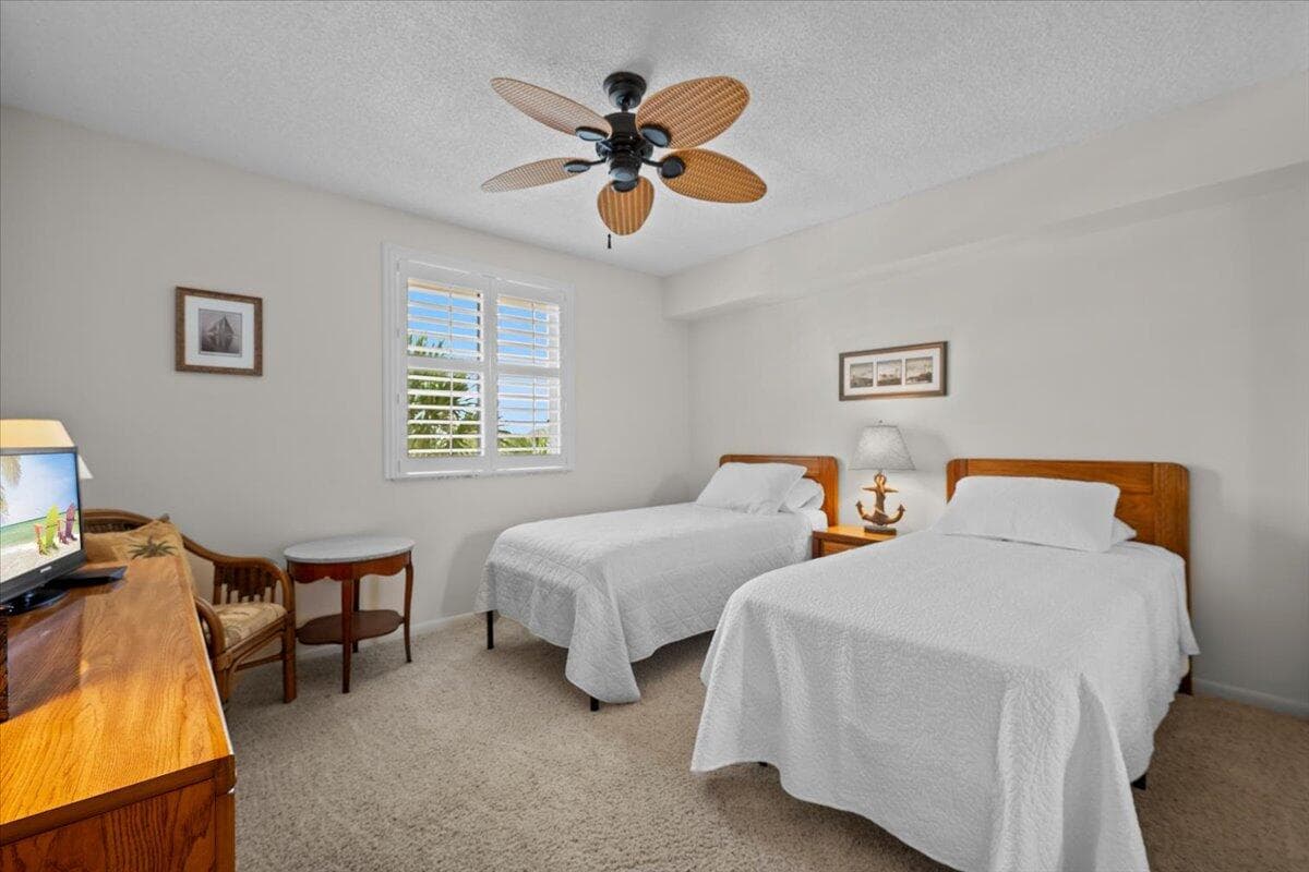 2001 Marina Isle Way 405, Jupiter, FL 33477 22