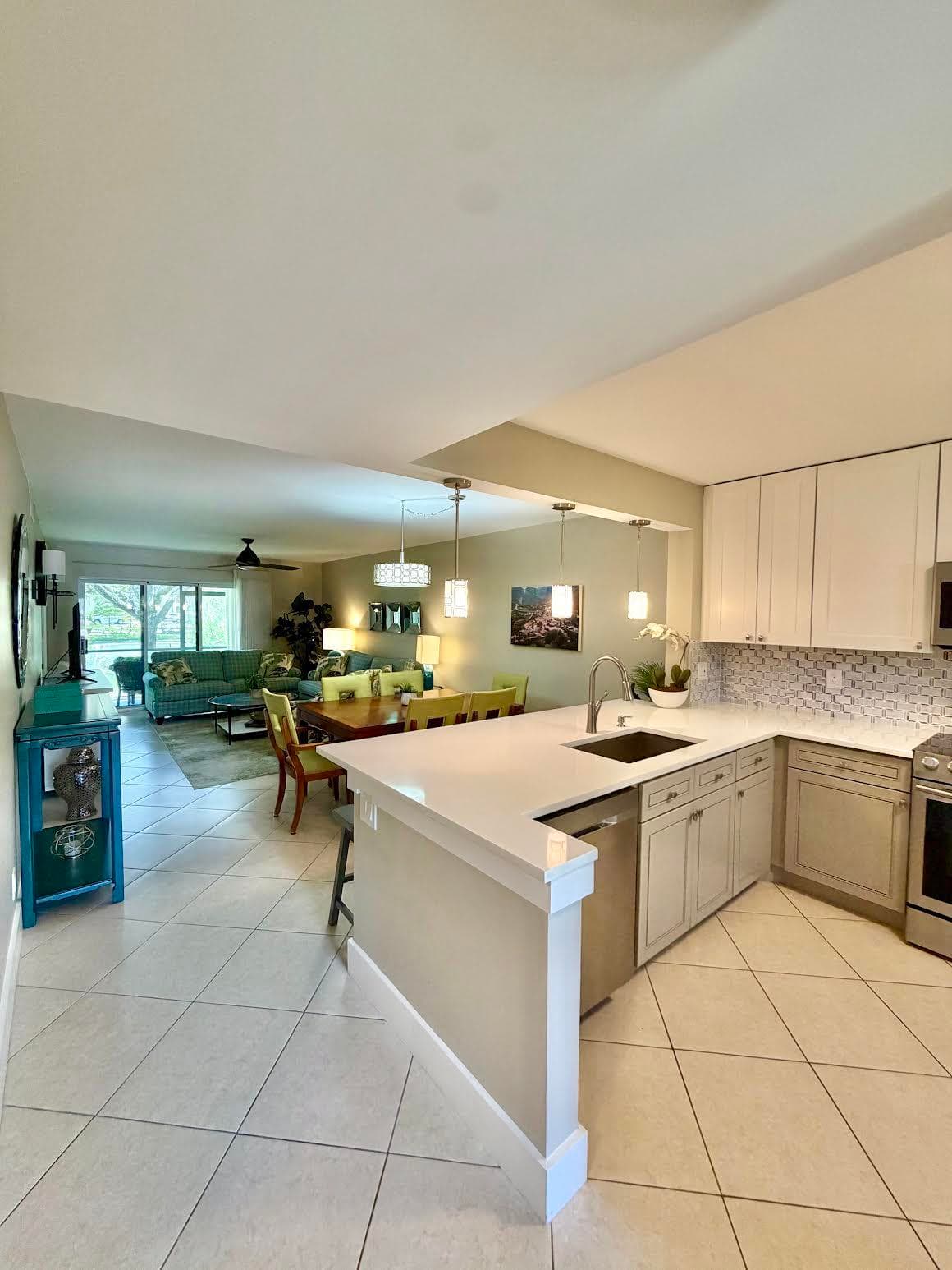 22148 Palms Way 101, Boca Raton, FL 33433 42
