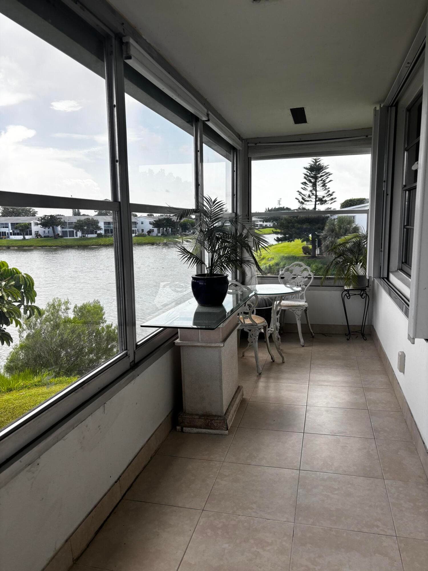 13 CHATHAM A, West Palm Beach, FL 33417 16