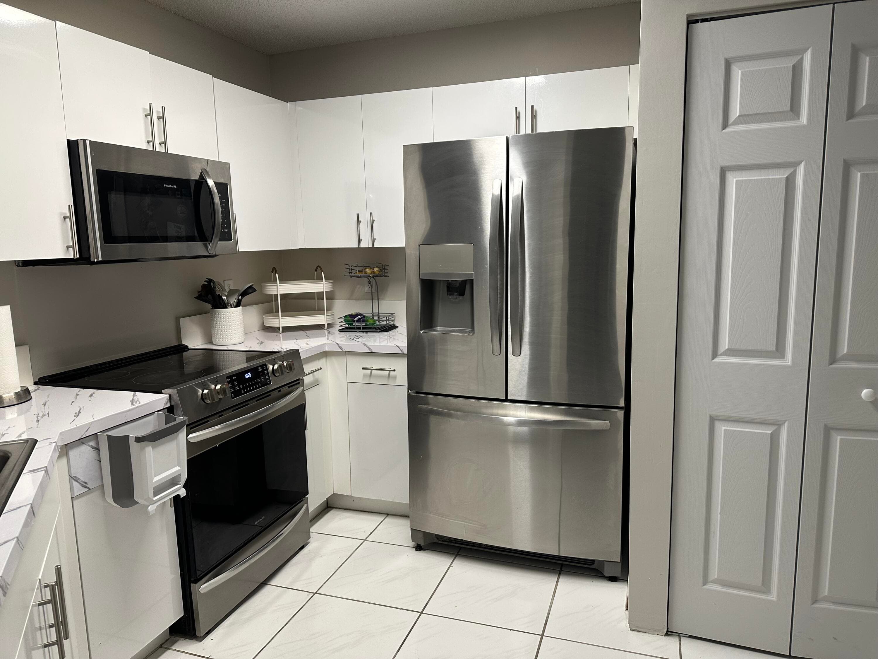 1420 SW 47TH Avenue, Deerfield Beach, FL 33442 8