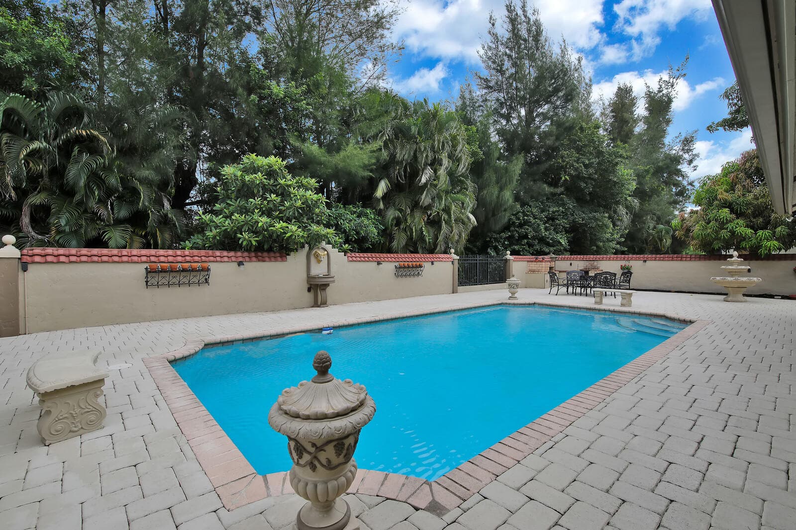 9441 OLD PINE Road, Boca Raton, FL 33428 2
