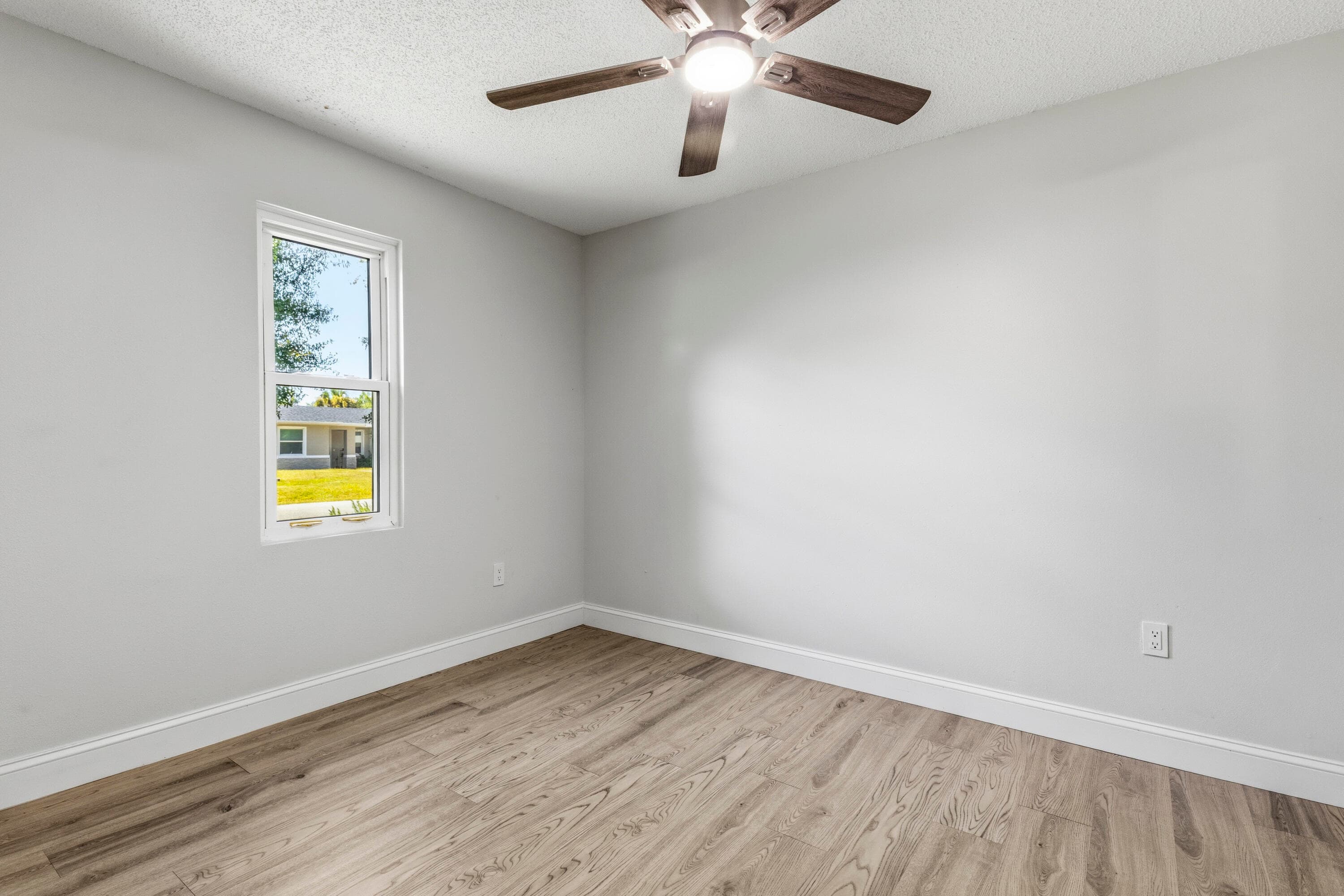 1640 SANDUSKY Street SE, Palm Bay, FL 32909 17