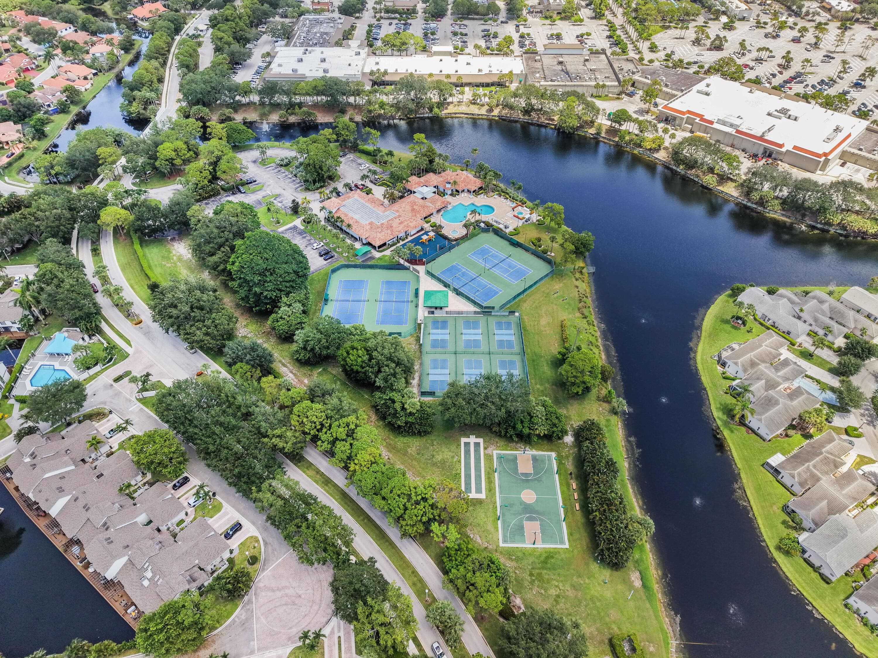110 Crosswinds Drive, Greenacres, FL 33413 31