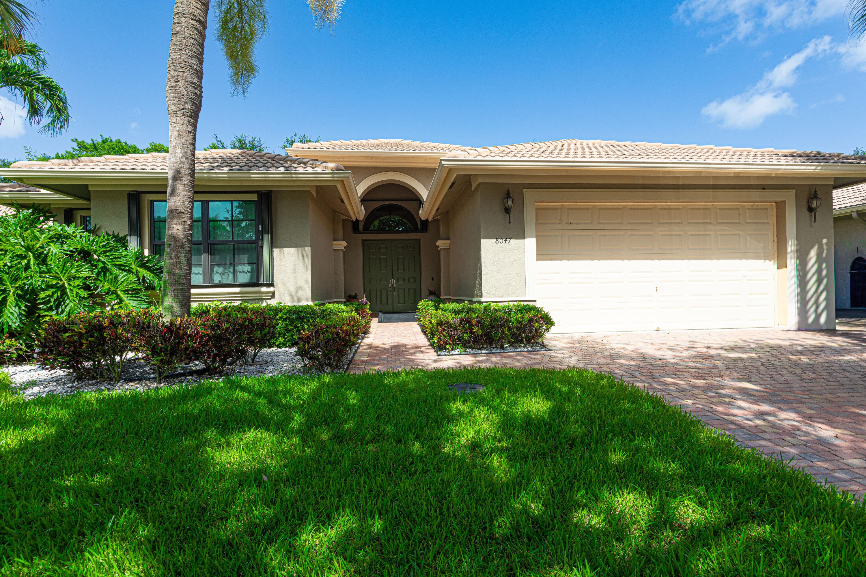 8047 Via Grande, Boynton Beach, FL 33437 6