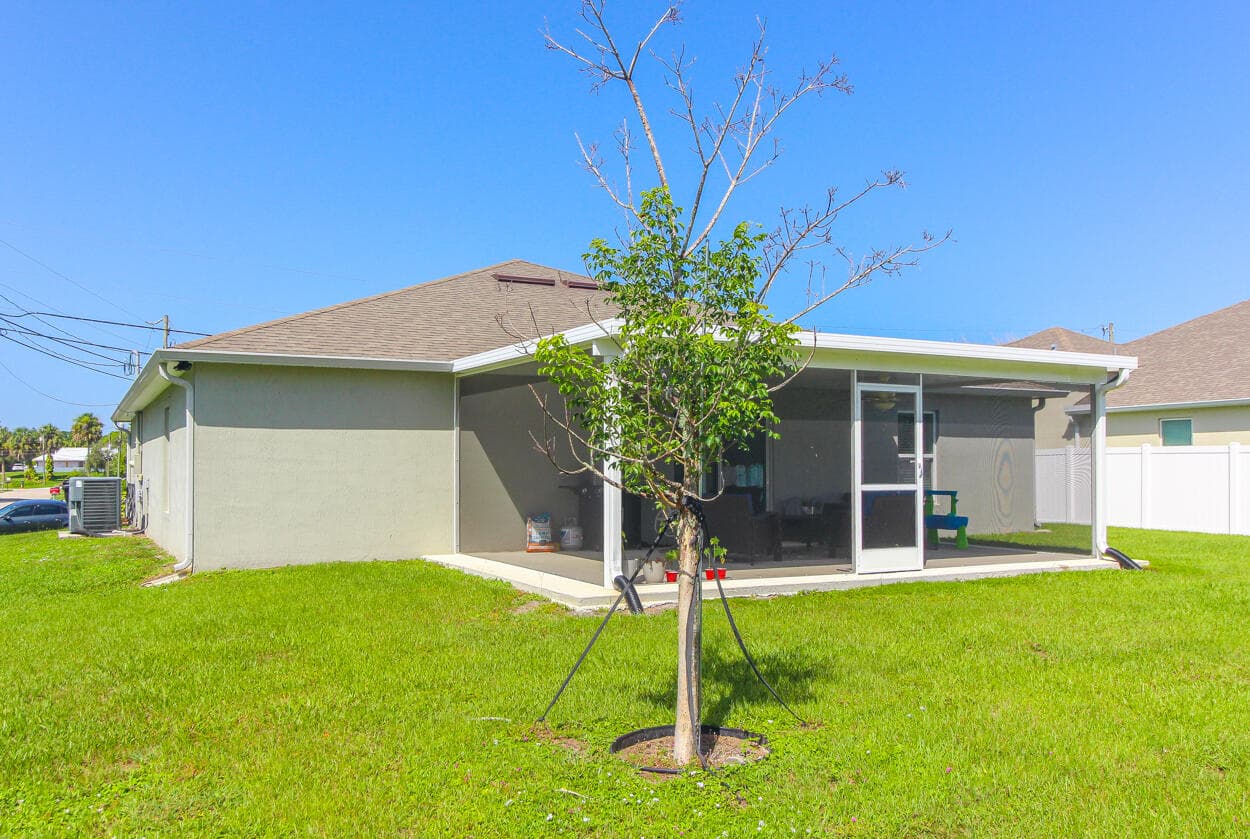 2033 SW Leafy Road, Port St. Lucie, FL 34953 30