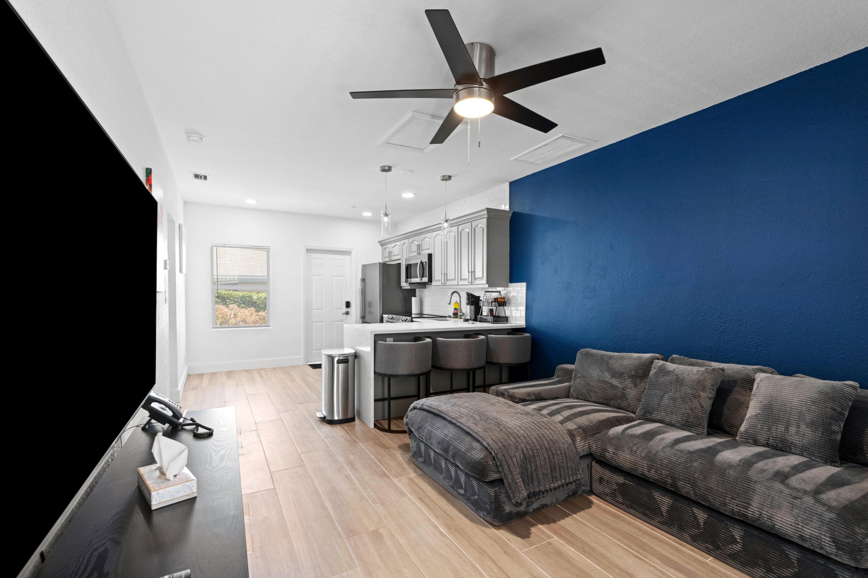 1301 NE 16TH Terrace 1-9, Fort Lauderdale, FL 33304 10