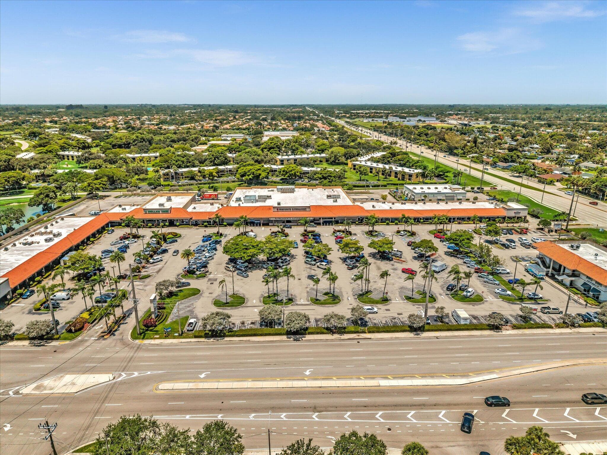 8 Hawthorne Lane, Boynton Beach, FL 33426 65
