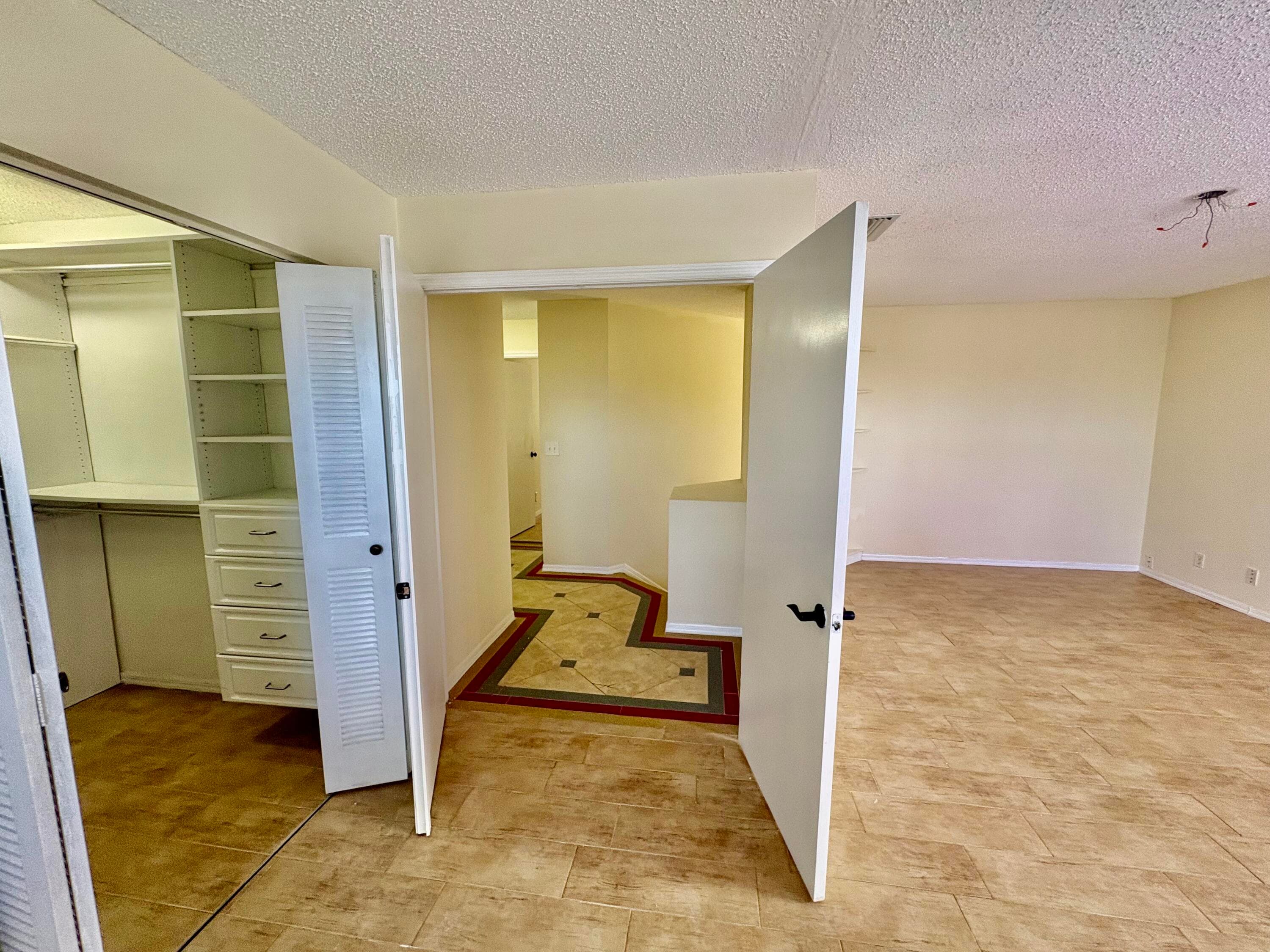 4— SW 82nd Way, Davie, FL 33328 14