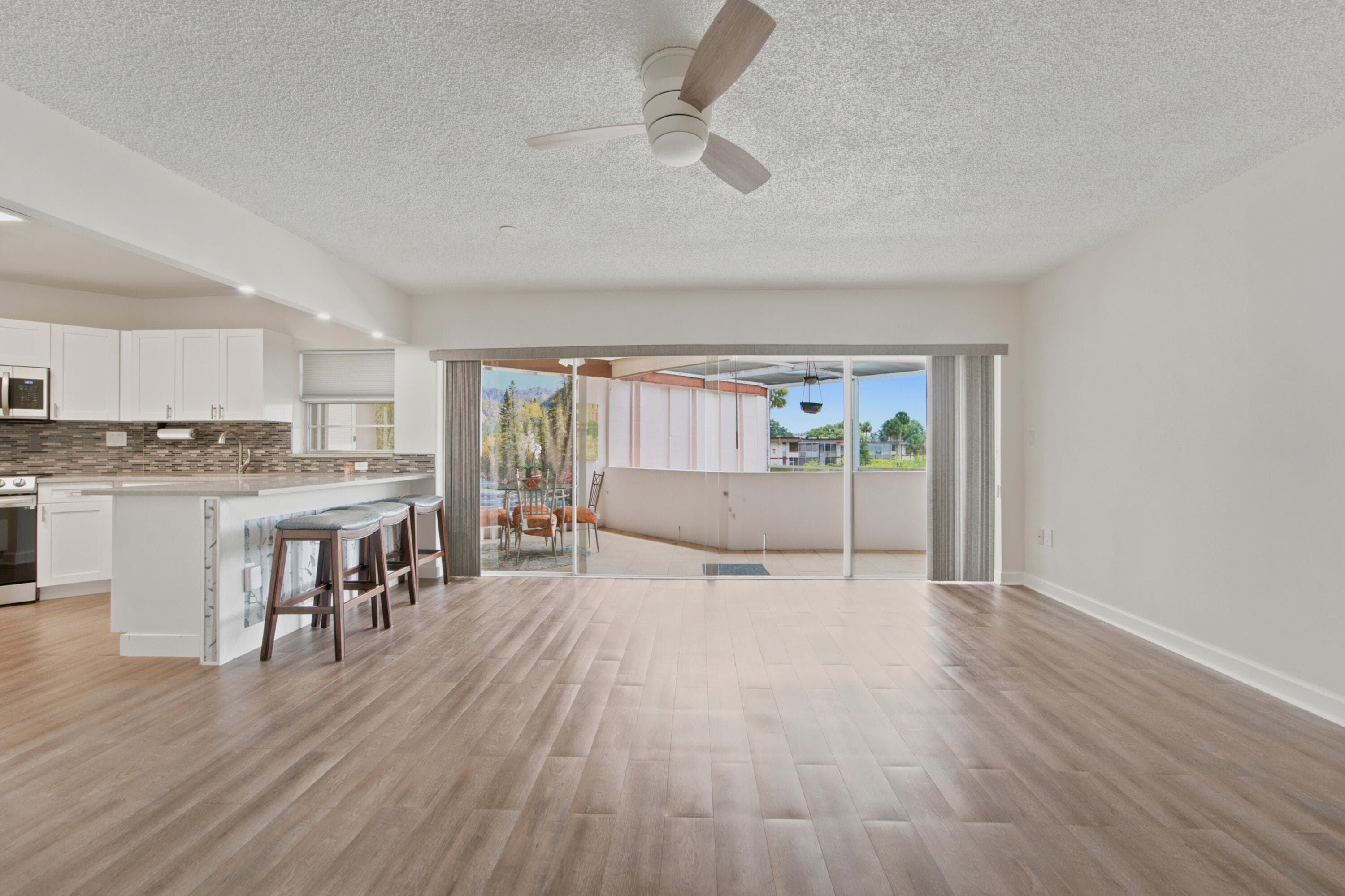 4 GREENWAY Village N 203, Royal Palm Beach, FL 33411 6