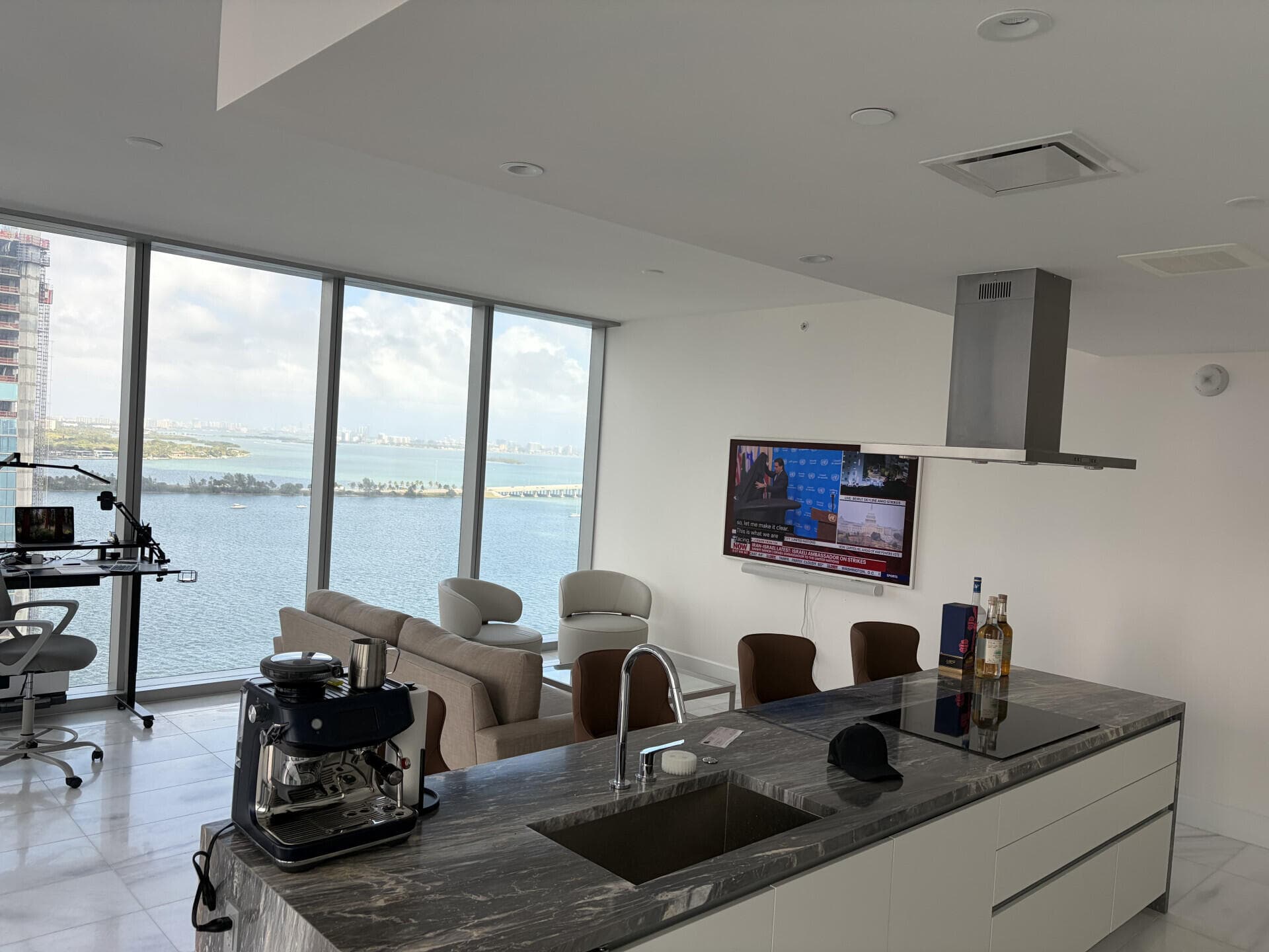700 NE 26th Terrace 2006, Miami, FL 33137 15