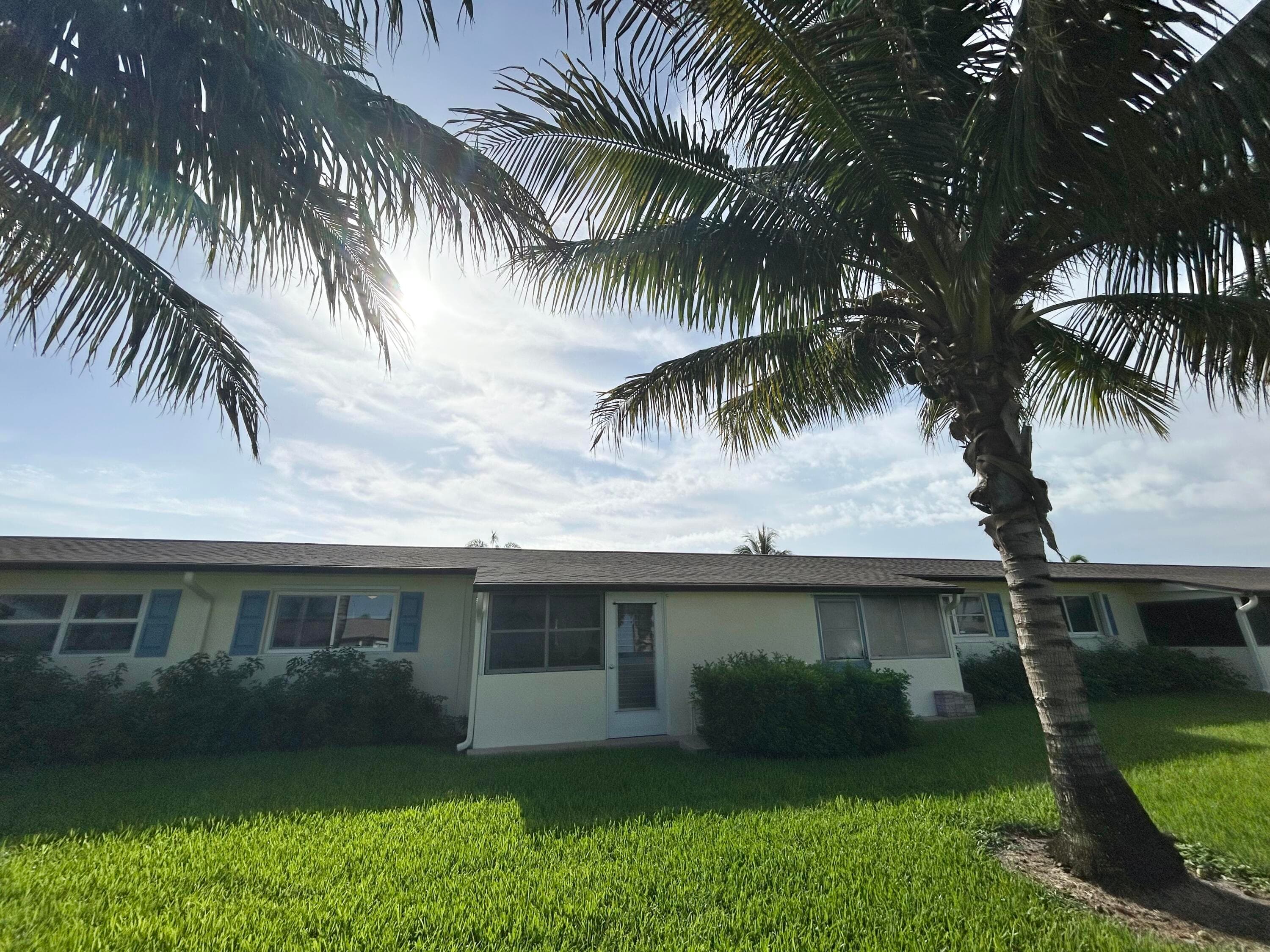 2844 Crosley Drive E C, West Palm Beach, FL 33415 32