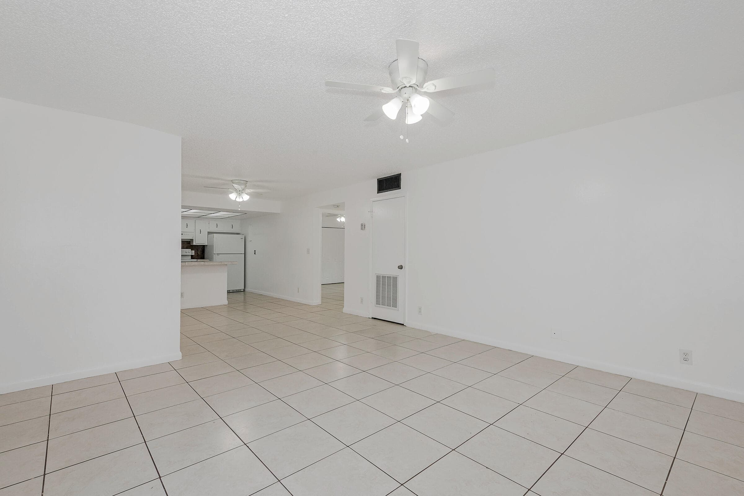 8830 W SAMPLE Road 8, Coral Springs, FL 33065 8