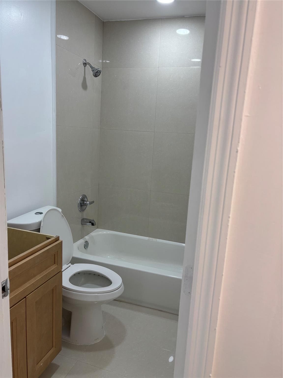 5635 GRANT Street, Hollywood, FL 33021 7