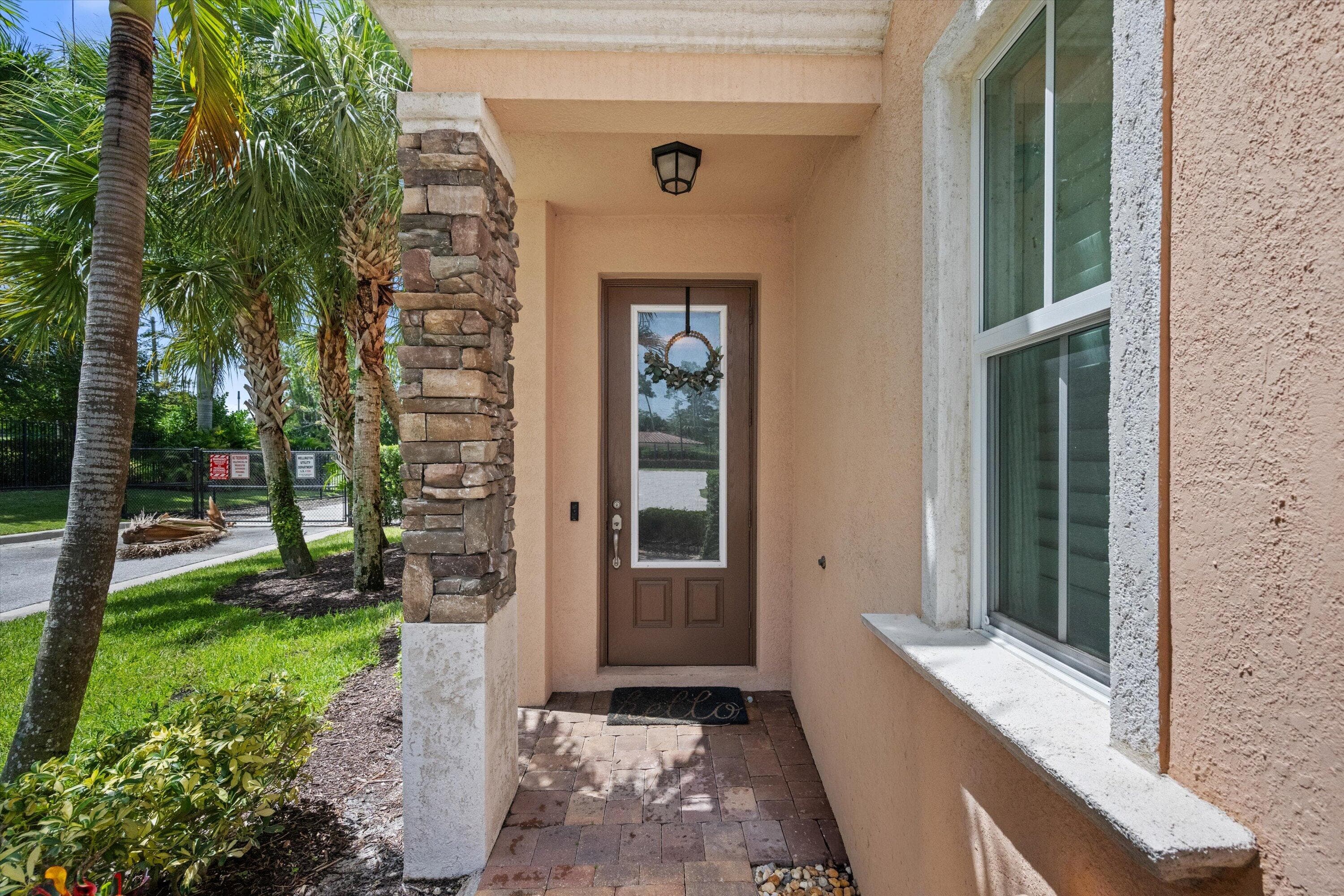 15600 ITALIAN CYPRESS Way, Wellington, FL 33414 4