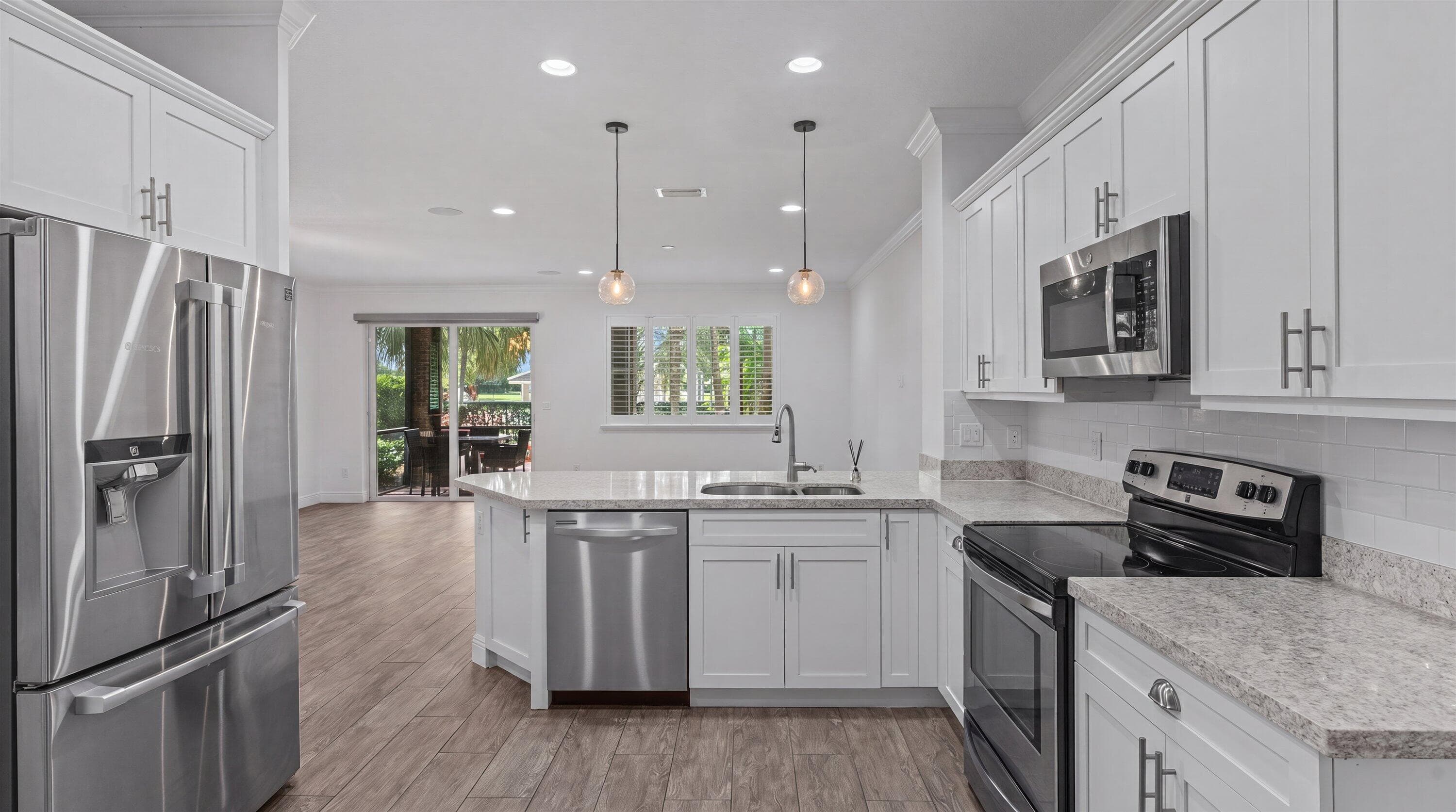 15600 ITALIAN CYPRESS Way, Wellington, FL 33414 12