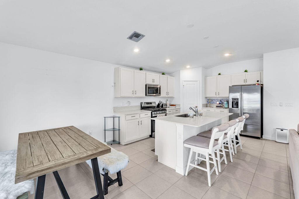 6339 NW WINDWOOD Way, Port St. Lucie, FL 34987 11