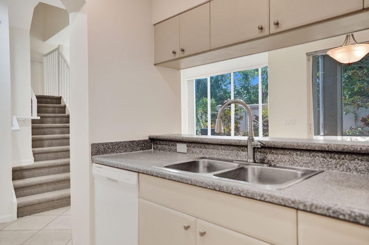 6379 Bella Circle W 606, Boynton Beach, FL 33437 22