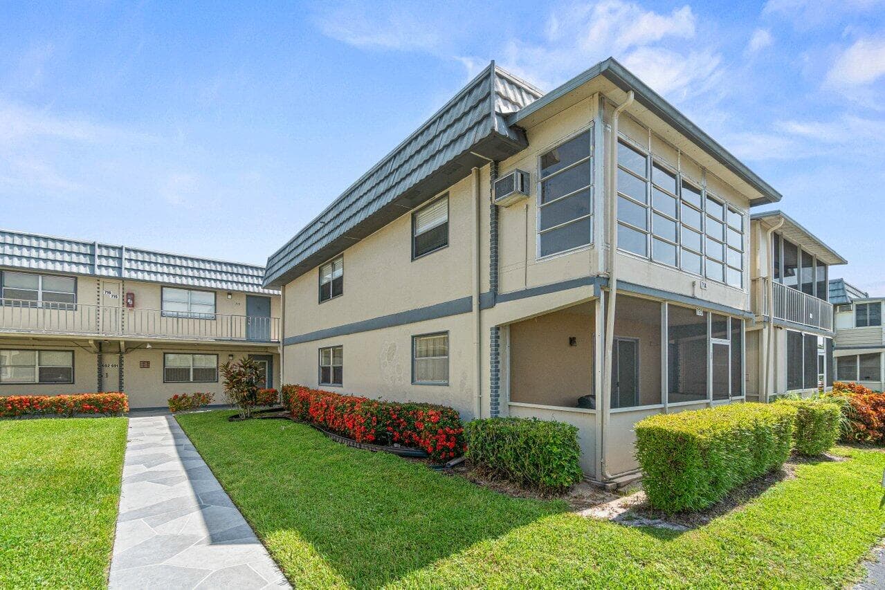 690 BRITTANY O, Delray Beach, FL 33446 22