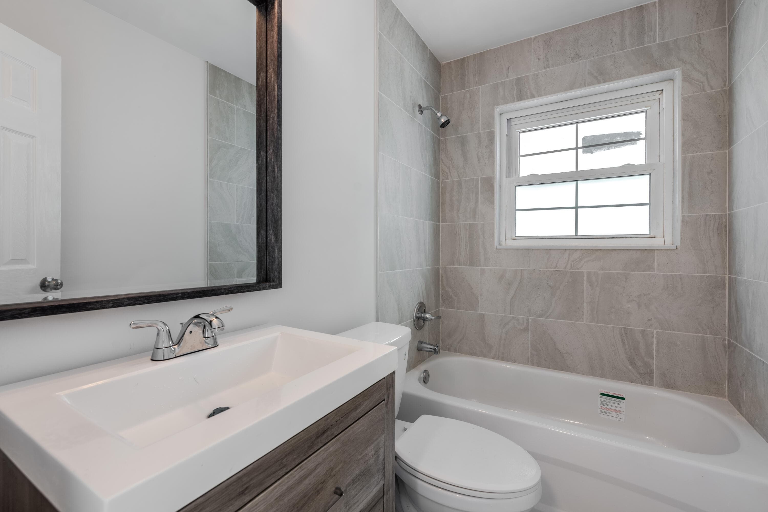 925 S Pine Street, Lake Worth, FL 33460 12