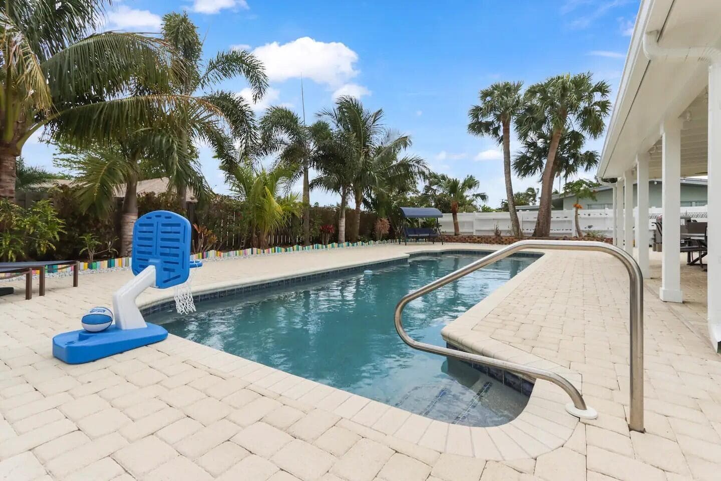 608 Malabar Avenue, Fort Pierce, FL 34949 30