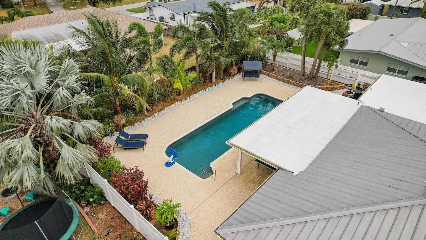 608 Malabar Avenue, Fort Pierce, FL 34949 32
