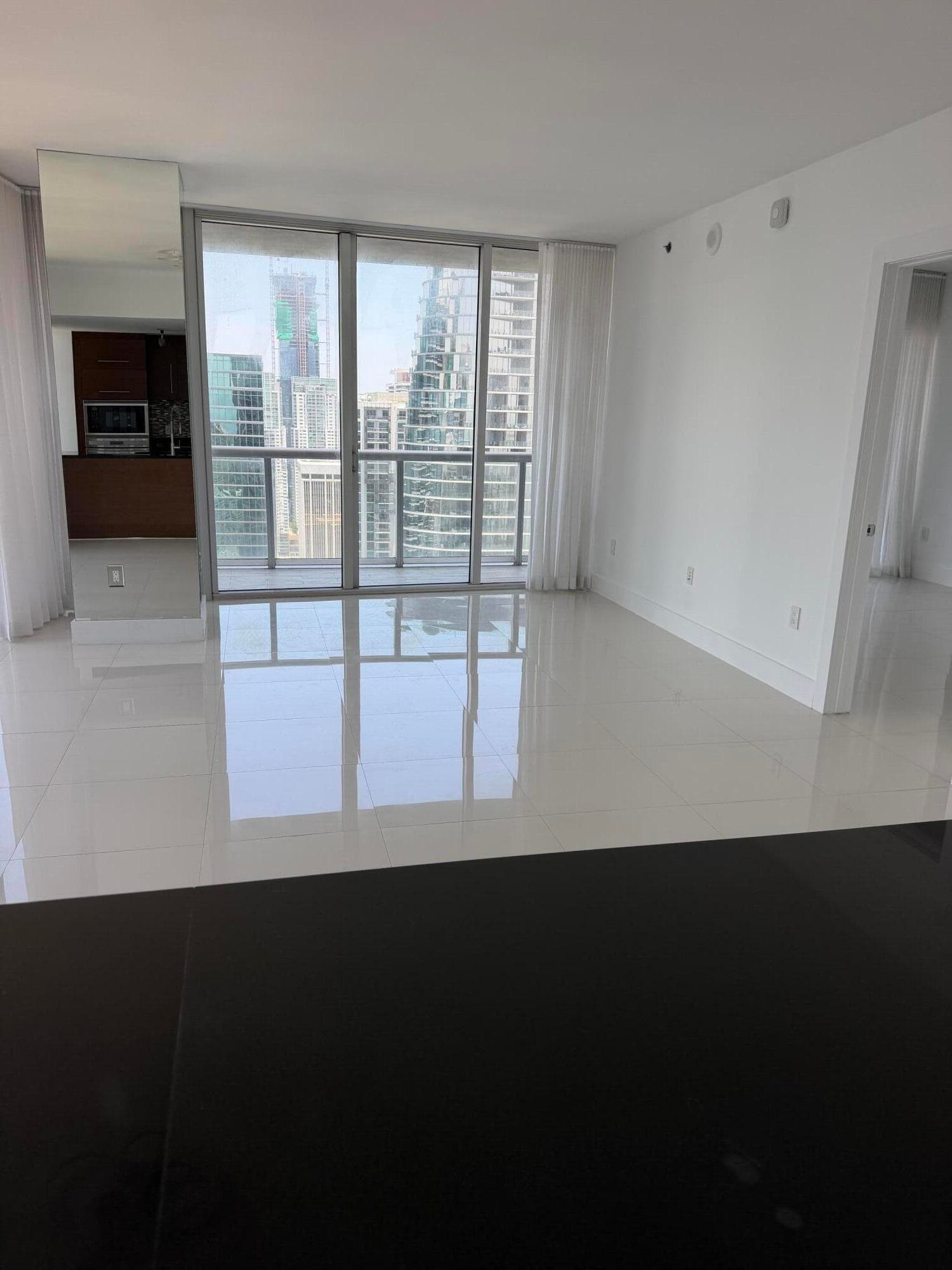 475 BRICKELL Avenue 4615, Miami, FL 33131 9
