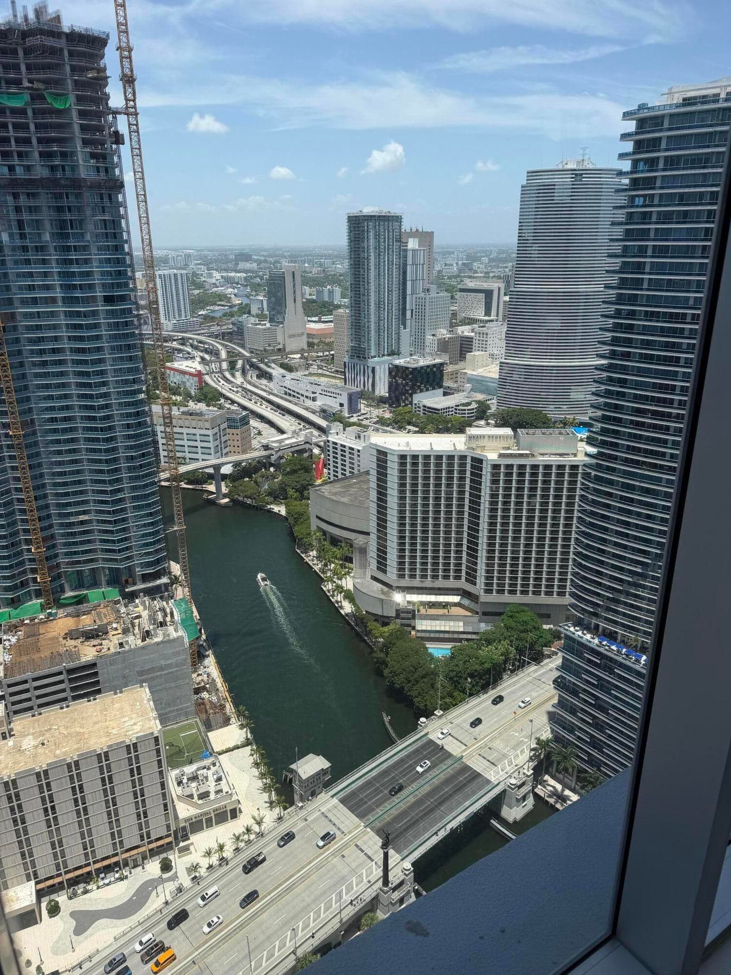 475 BRICKELL Avenue 4615, Miami, FL 33131 11