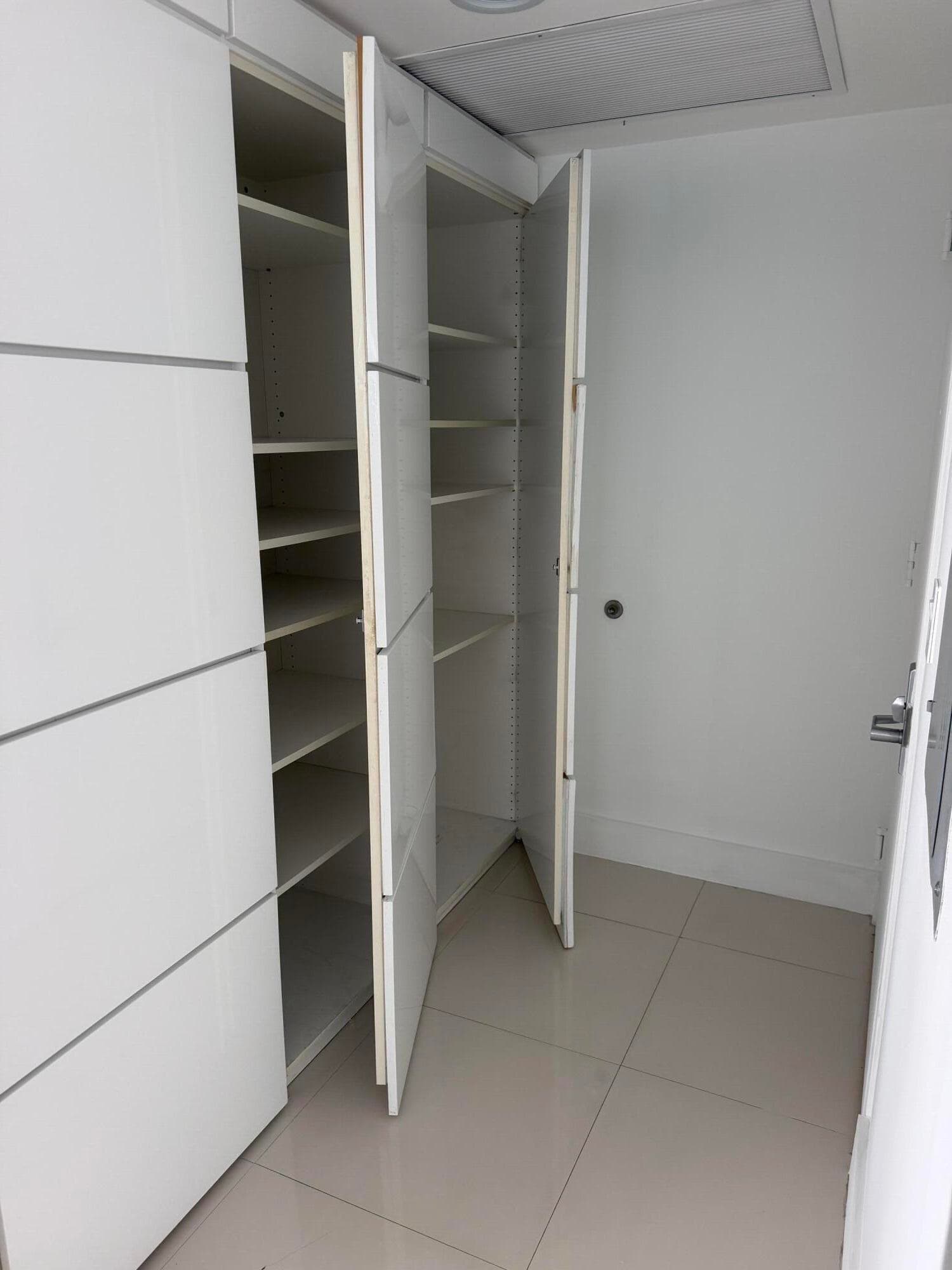 475 BRICKELL Avenue 4615, Miami, FL 33131 14