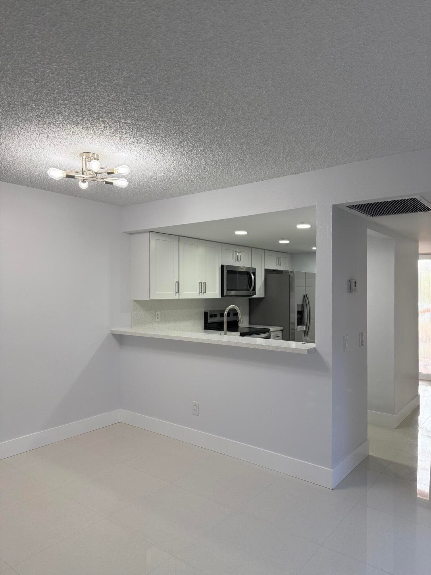 1041 NW 124TH Avenue 1041, Pembroke Pines, FL 33026 2