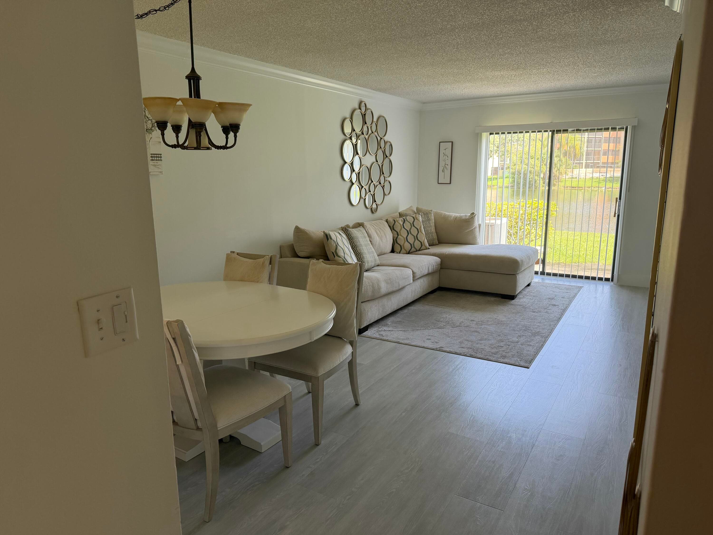 10001 WINDING LAKE Road 106, Sunrise, FL 33351 3