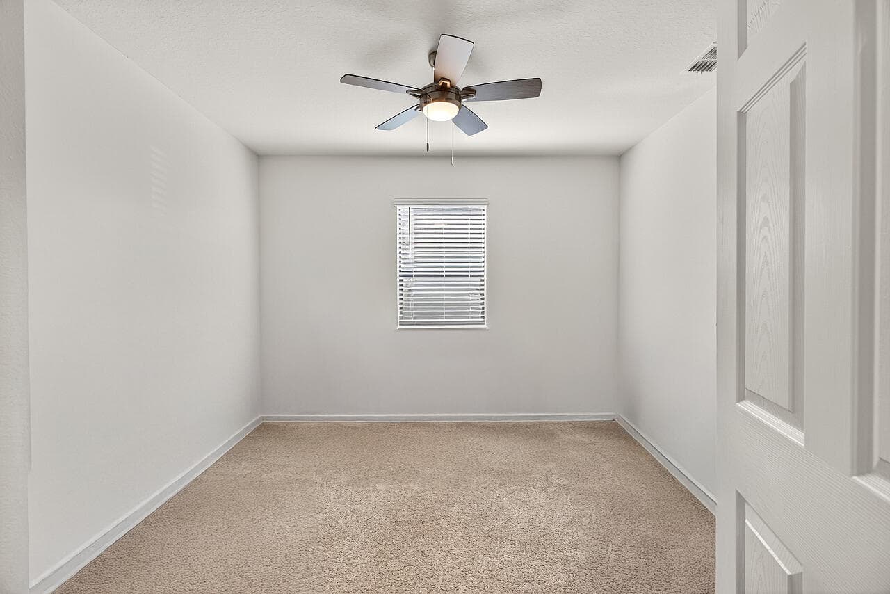 5307 Entertainment Way, Fort Pierce, FL 34947 19