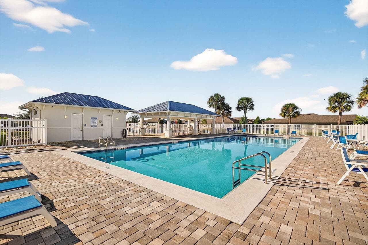 5307 Entertainment Way, Fort Pierce, FL 34947 23