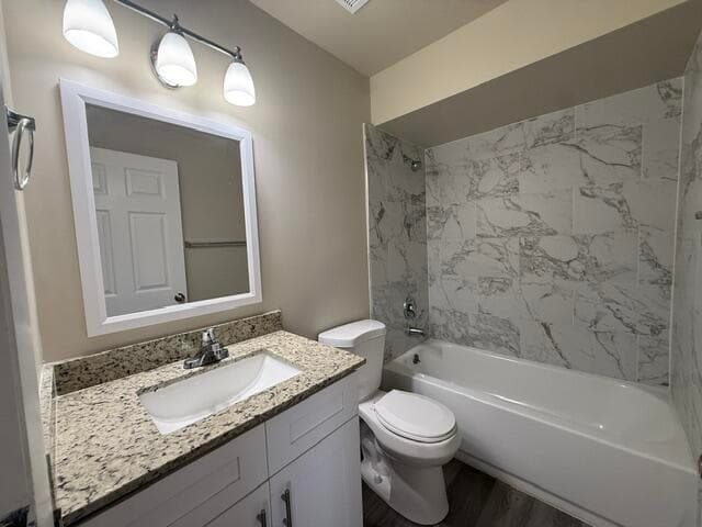 4393 Windsor Avenue 17, West Palm Beach, FL 33407 9