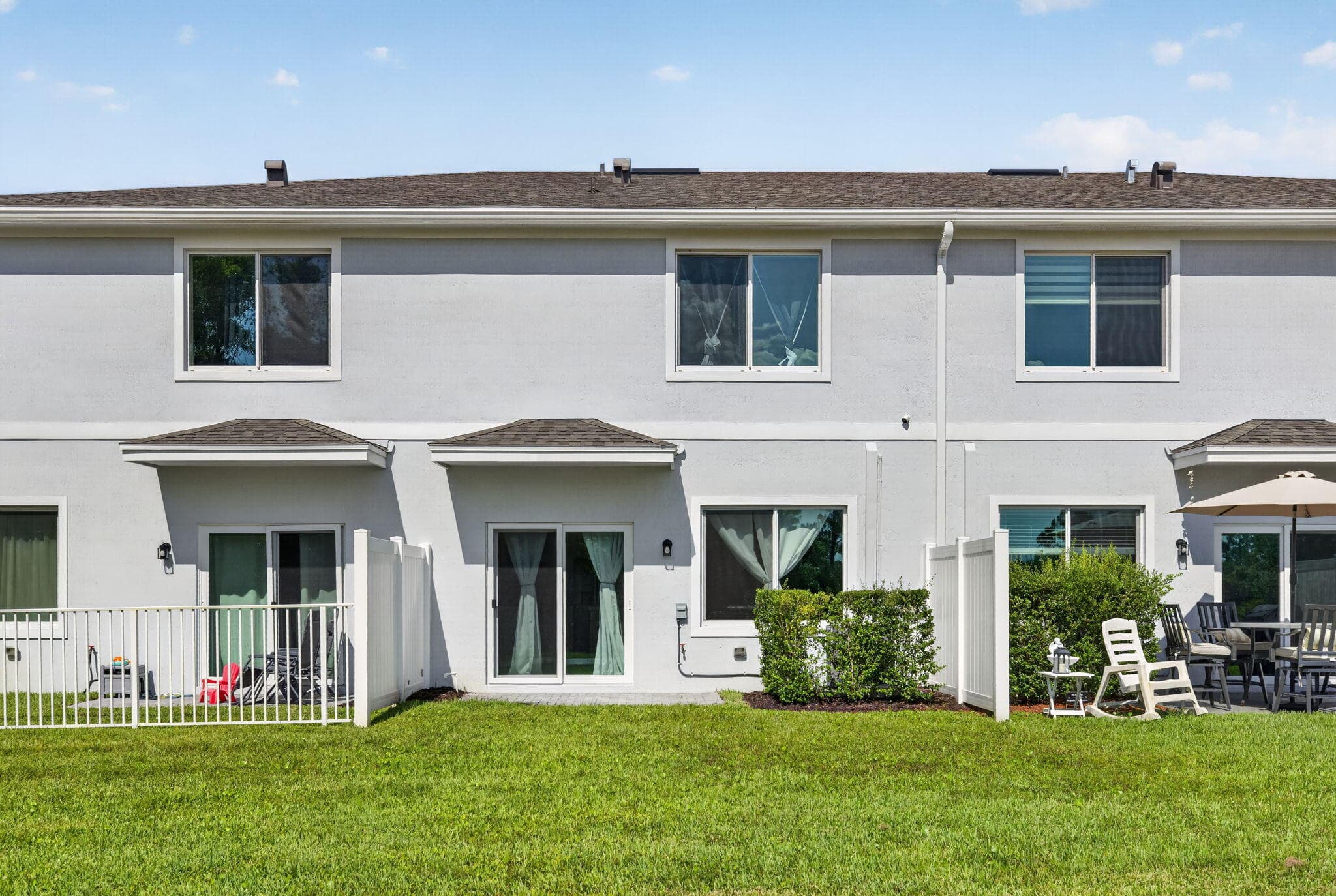 608 NE WATERS EDGE Lane, Port St. Lucie, FL 34983 35