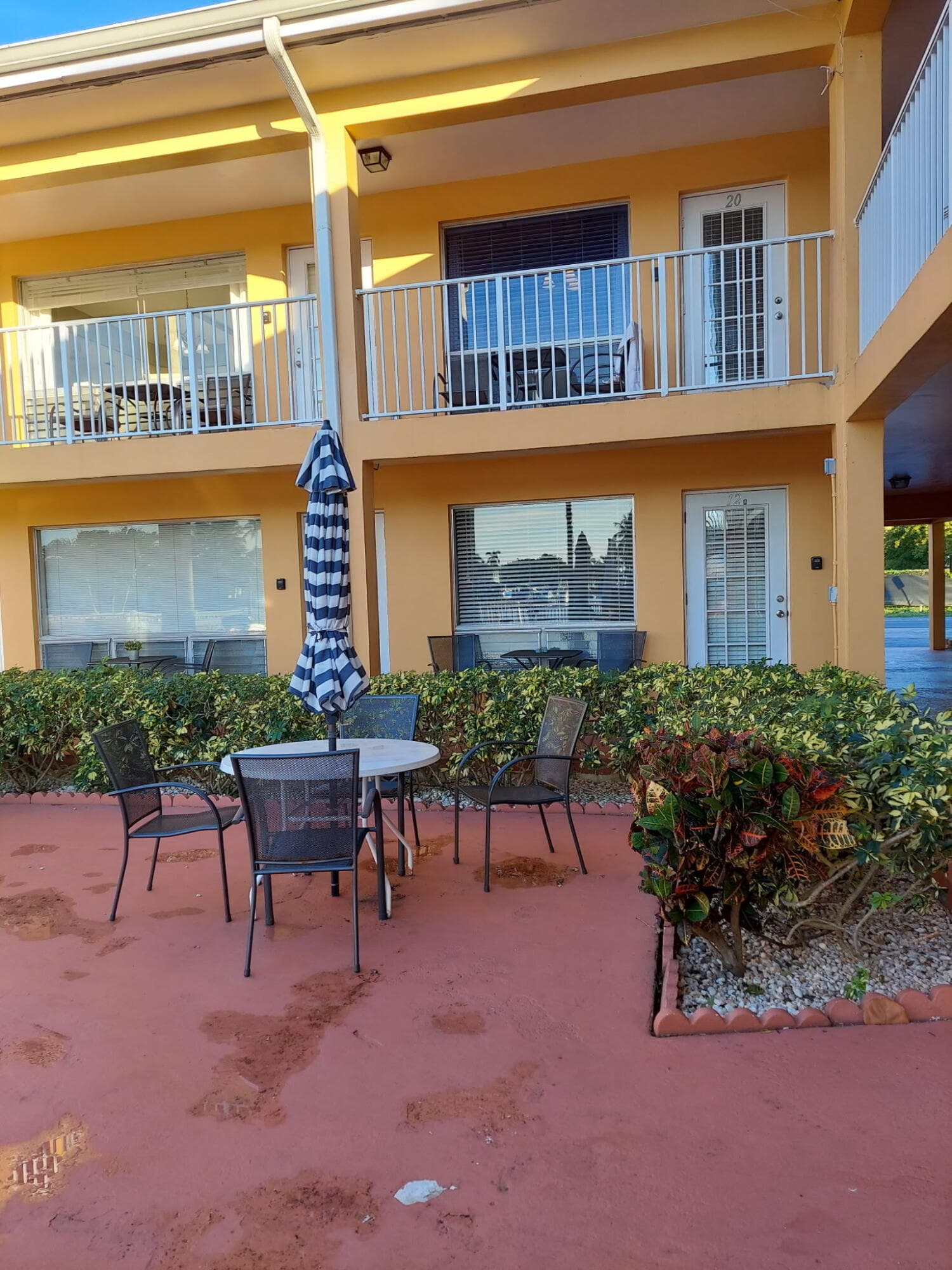 605 N Riverside Drive 12A, Pompano Beach, FL 33062 2